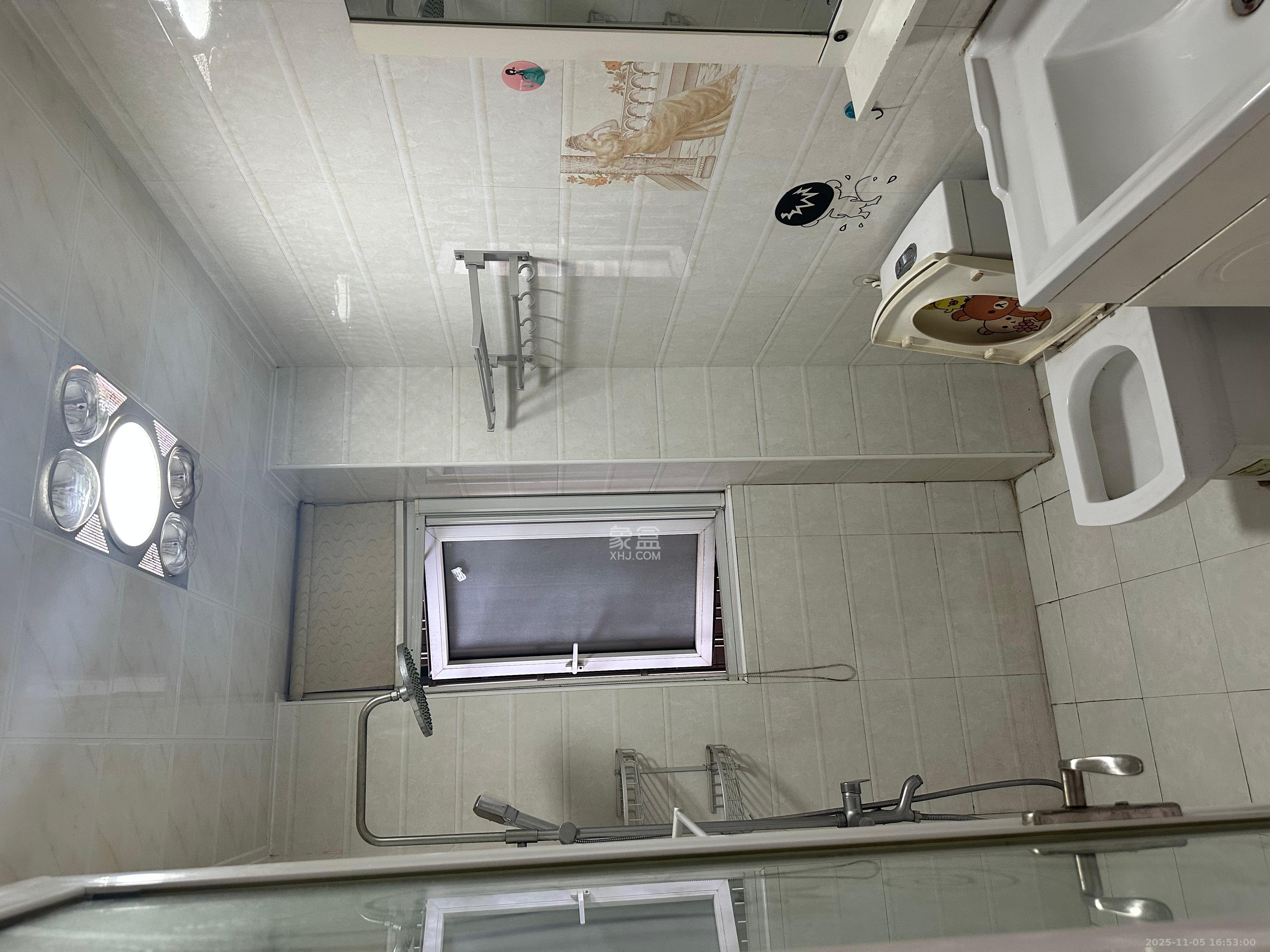 鑫科明珠  2室2厅1卫    2200.0元/月室内图