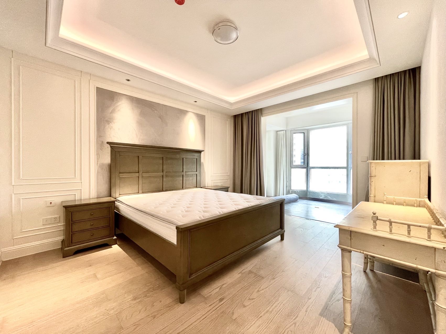 海航豪庭北苑  5室2厅4卫    9500.0元/月室内图