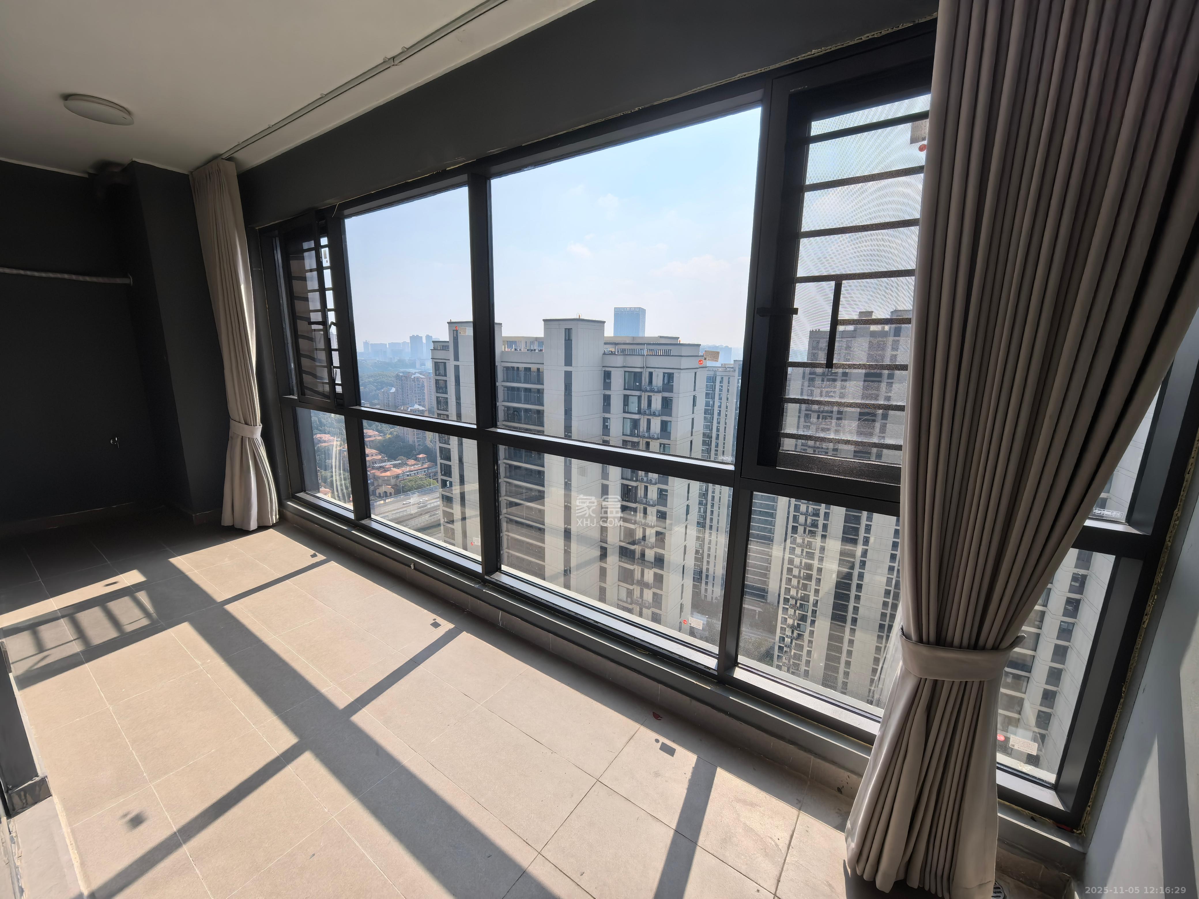 旭辉雨花郡  1室0厅0卫    4500.0元/月室内图