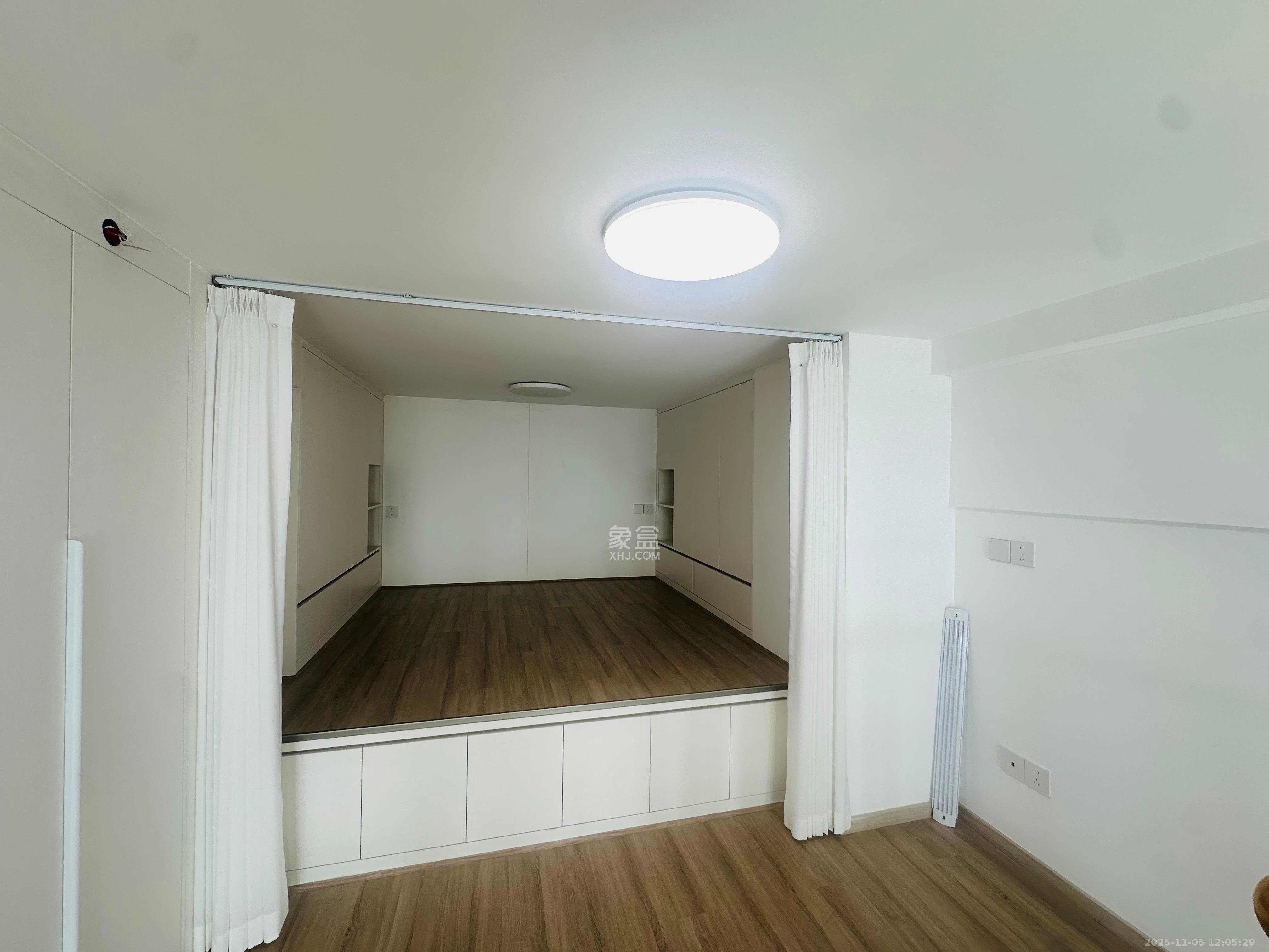 卓越中寰 2室1厅1卫 3000.0元/月 卓越中寰 2室1厅1卫 3000.0元/月室内图