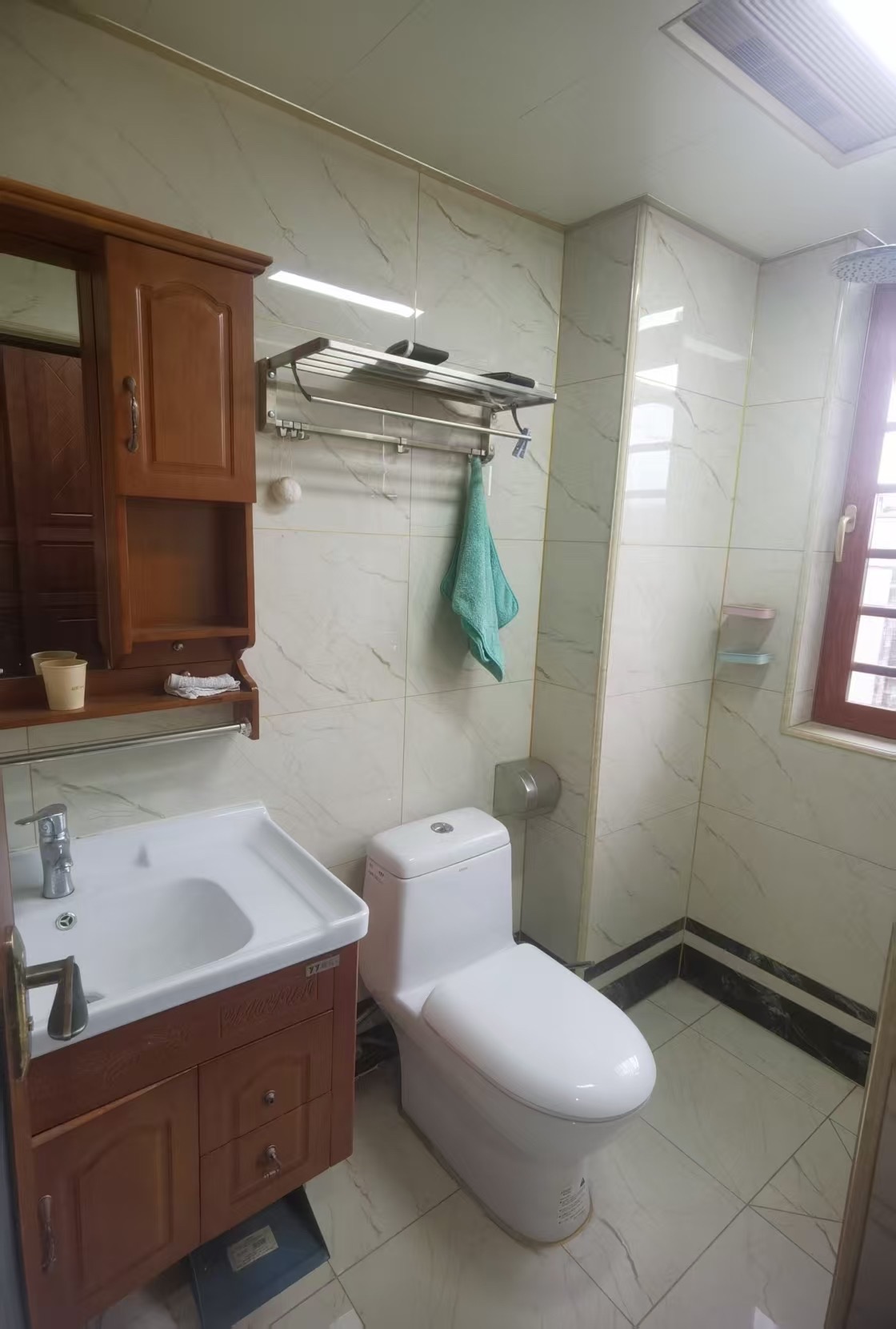 融冠亲城  1室0厅0卫    3200.0元/月室内图