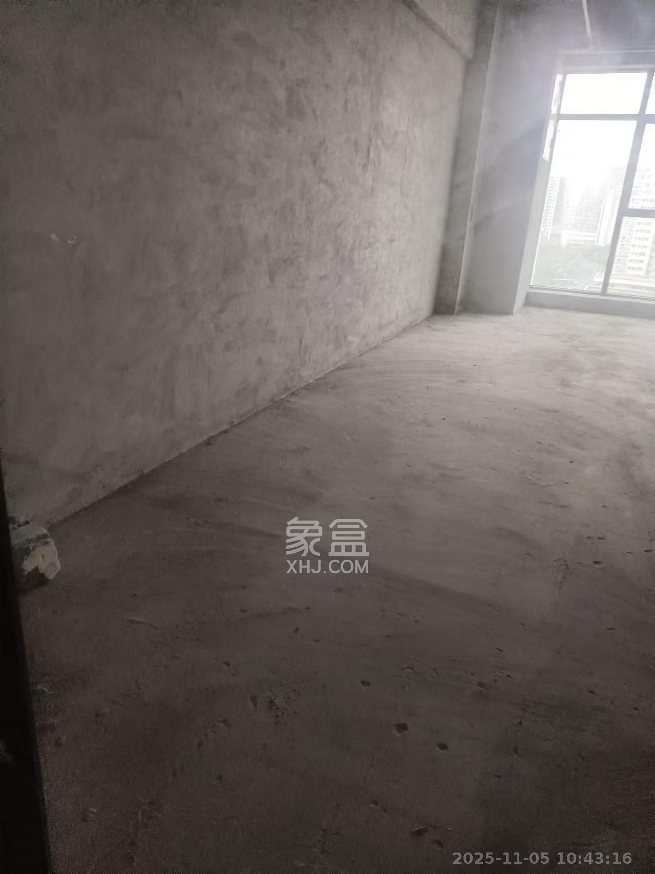 恒大金融广场   90.0㎡      3900.0元/月室内图