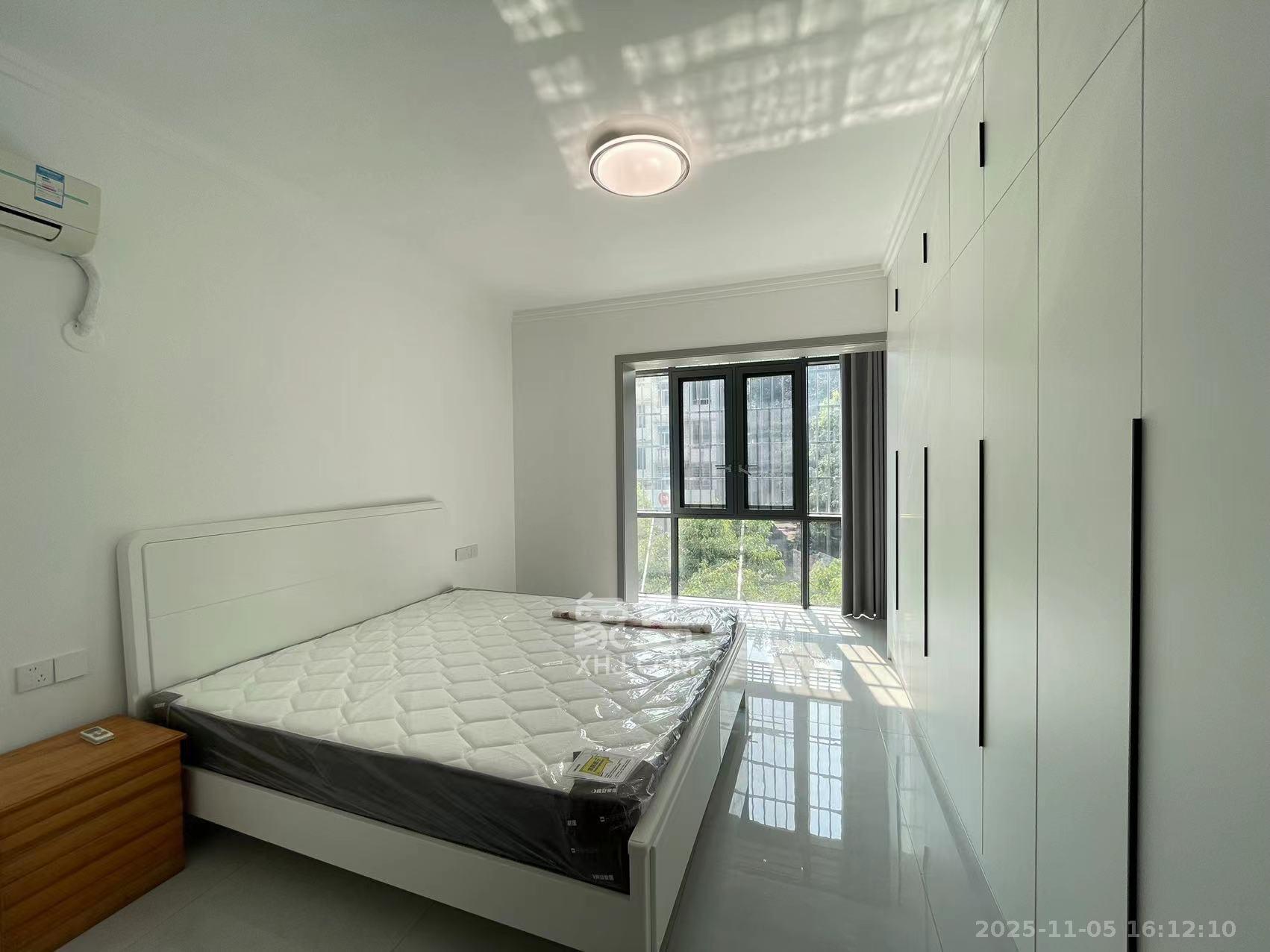 望兴景园一期  3室2厅1卫    3600.0元/月室内图