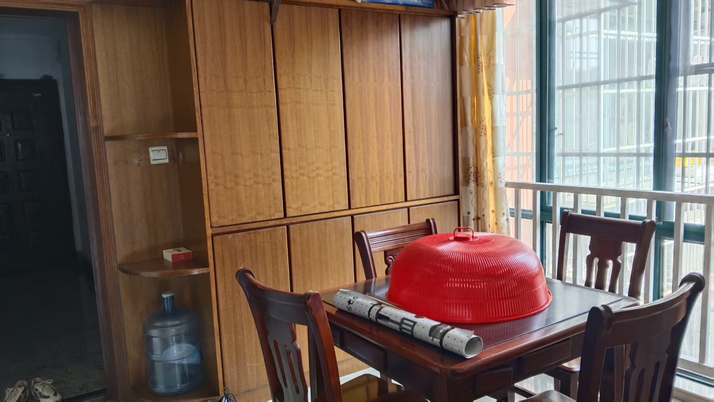 紫荆花苑 2室3厅1卫 1500.0元/月 紫荆花苑 2室3厅1卫 1500.0元/月室内图