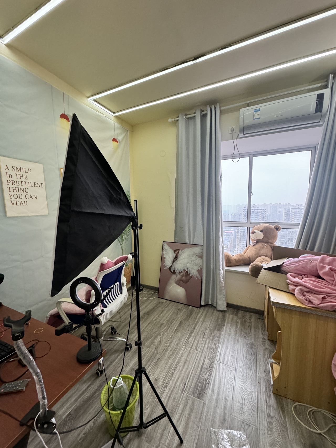 仁济新村 5室2厅2卫 3200.0元/月 仁济新村 5室2厅2卫 3200.0元/月室内图