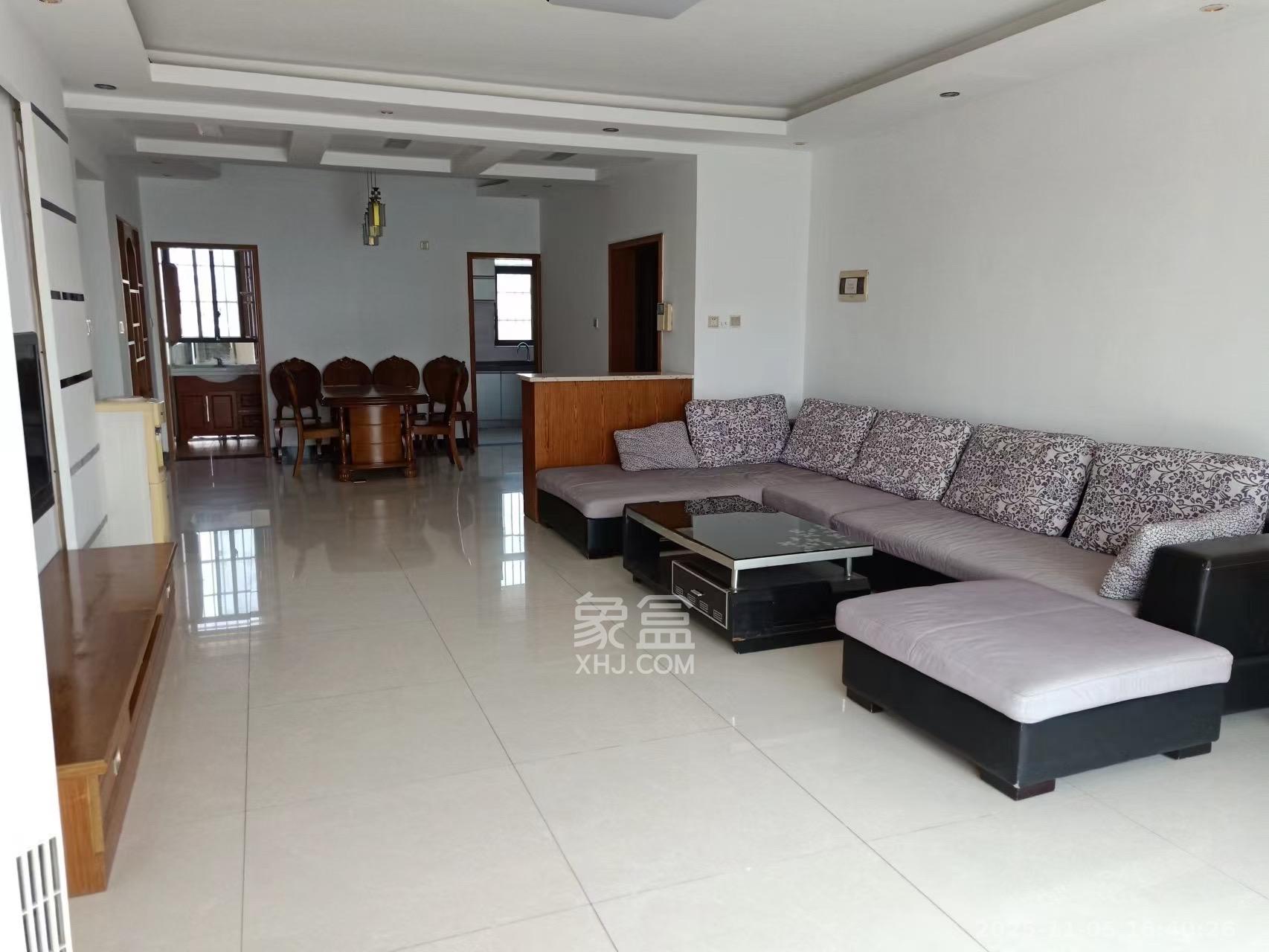 恒盛世家 4室2厅2卫 3200.0元/月 恒盛世家 4室2厅2卫 3200.0元/月室内图