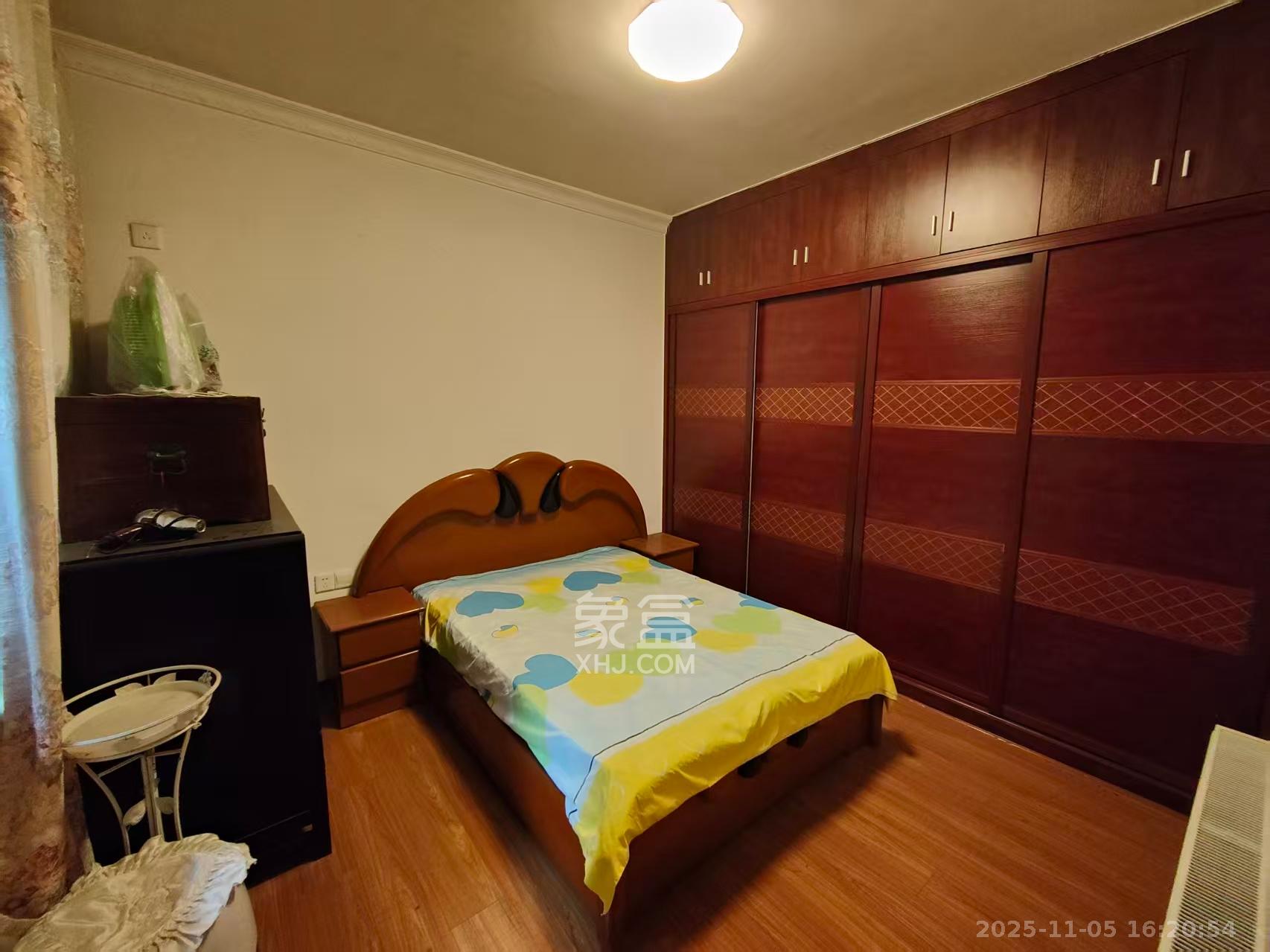 湘江雅颂居 2室2厅1卫 2200.0元/月 湘江雅颂居 2室2厅1卫 2200.0元/月室内图