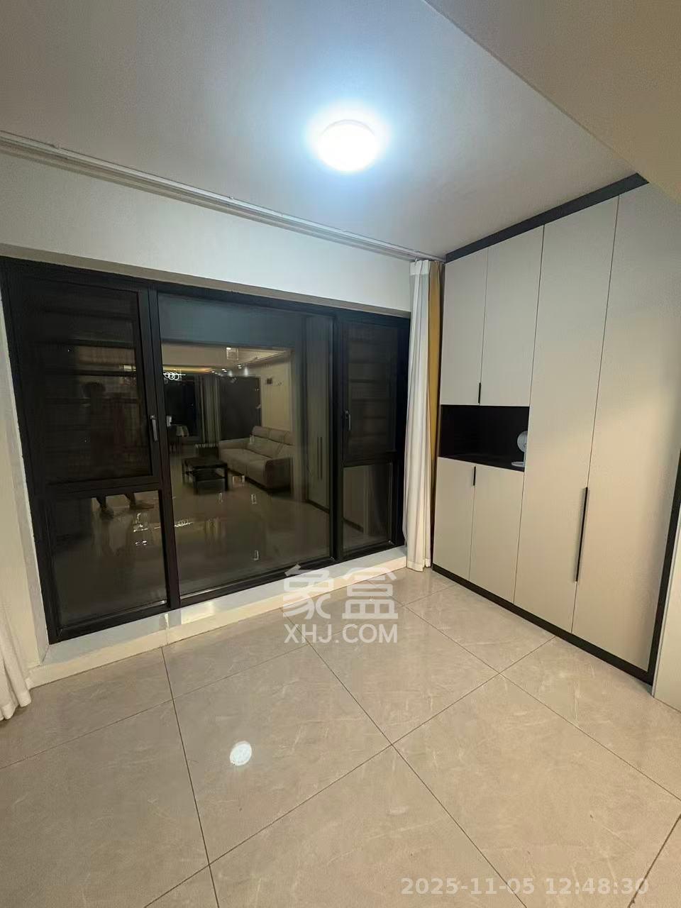 春晖花园 4室2厅2卫 2500.0元/月 春晖花园 4室2厅2卫 2500.0元/月室内图