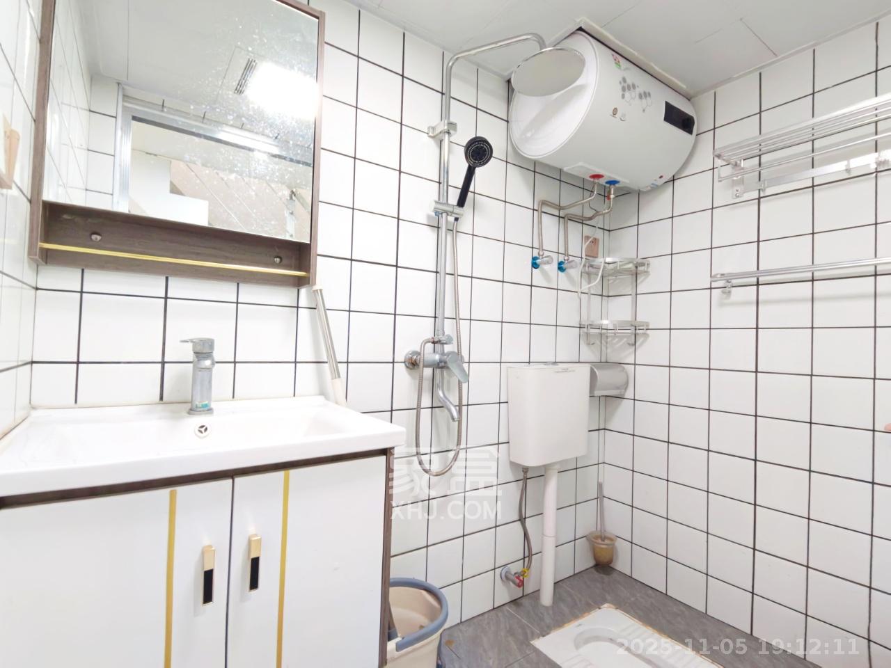 正荣悦玺 2室1厅1卫 2100.0元/月 正荣悦玺 2室1厅1卫 2100.0元/月室内图