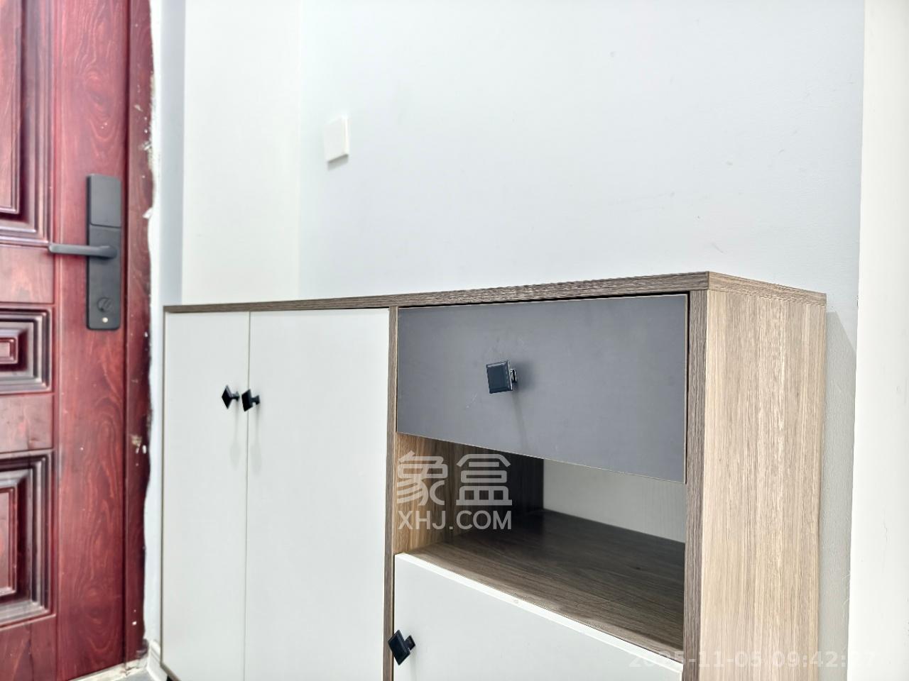 克拉美丽山庄（晟领国际）  3室1厅2卫    2500.0元/月室内图