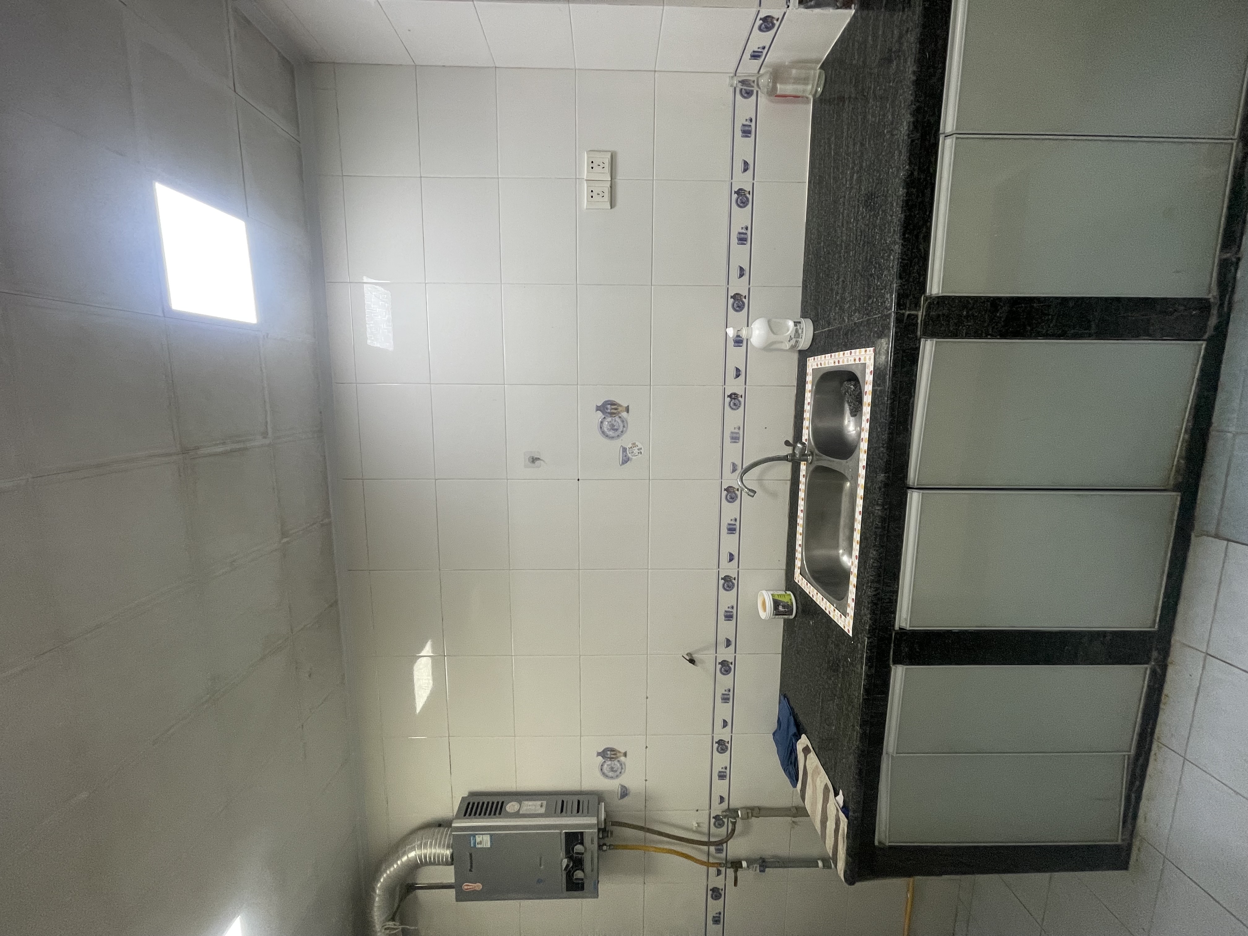 金桃苑  4室2厅1卫    2300.0元/月室内图