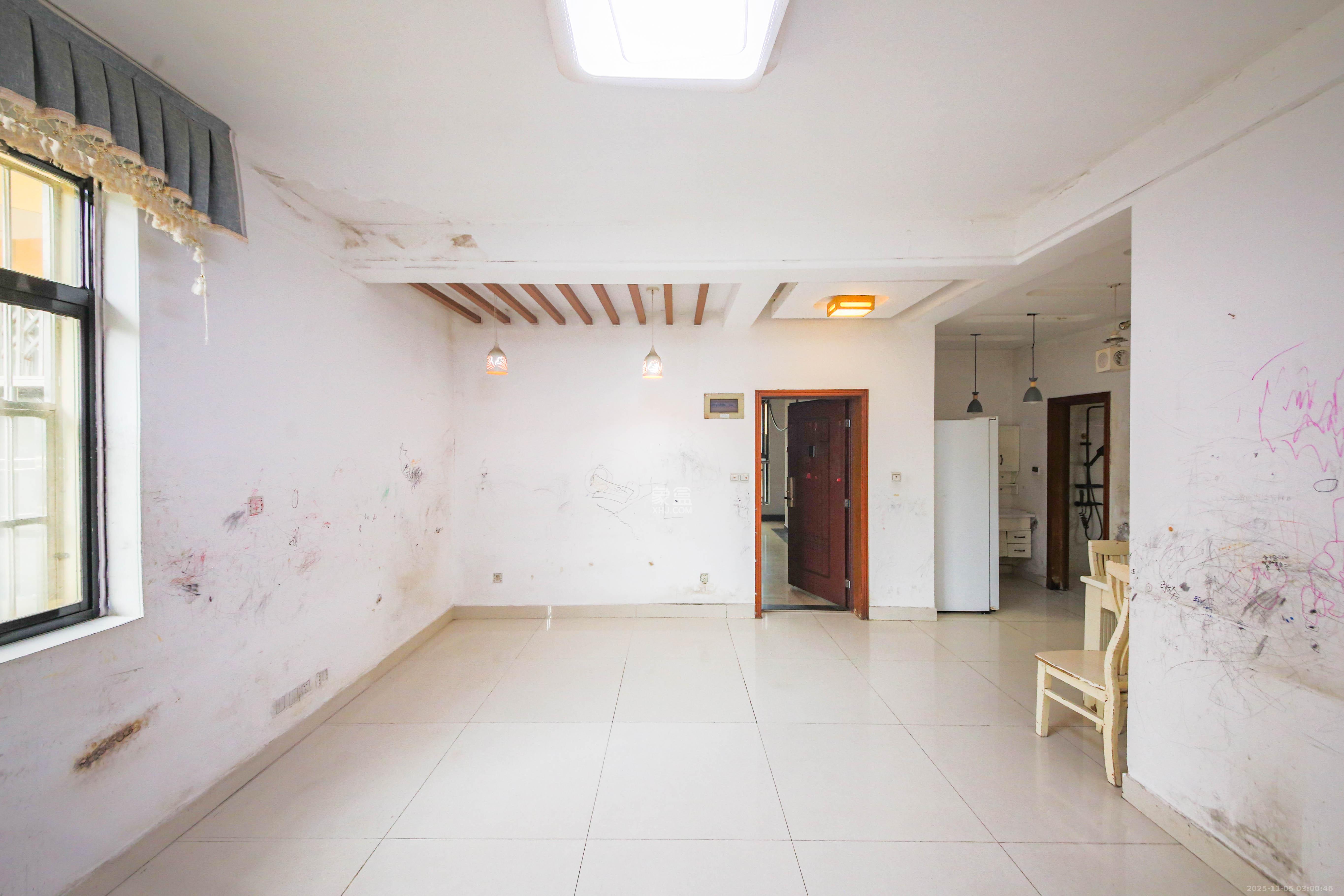 旺坤家园  3室2厅1卫    59.8万客厅