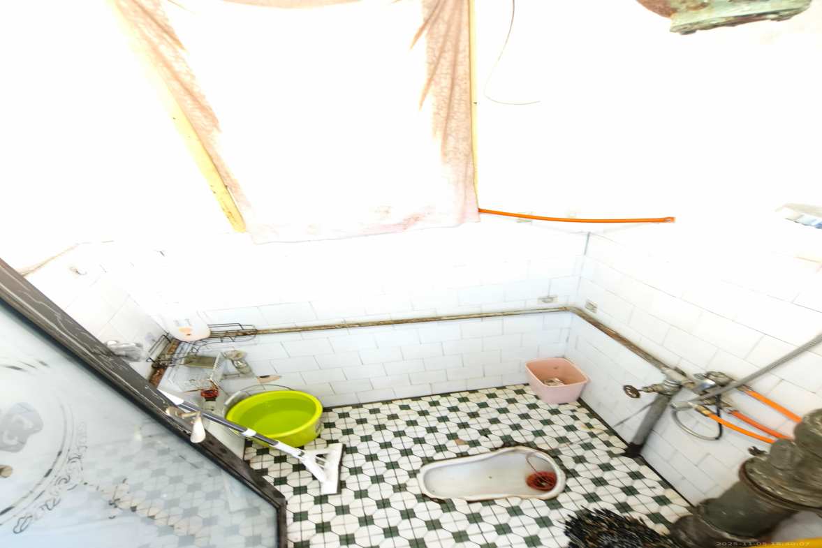 崇文里、崇圣里散盘 2室1厅1卫 1600.0元/月 崇文里、崇圣里散盘 2室1厅1卫 1600.0元/月室内图