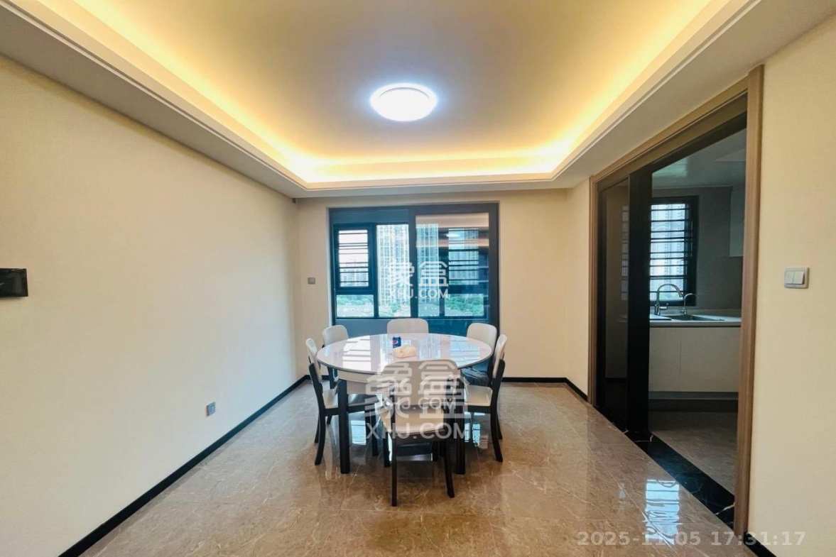 中海阅溪府 4室2厅2卫 3650.0元/月 中海阅溪府 4室2厅2卫 3650.0元/月室内图