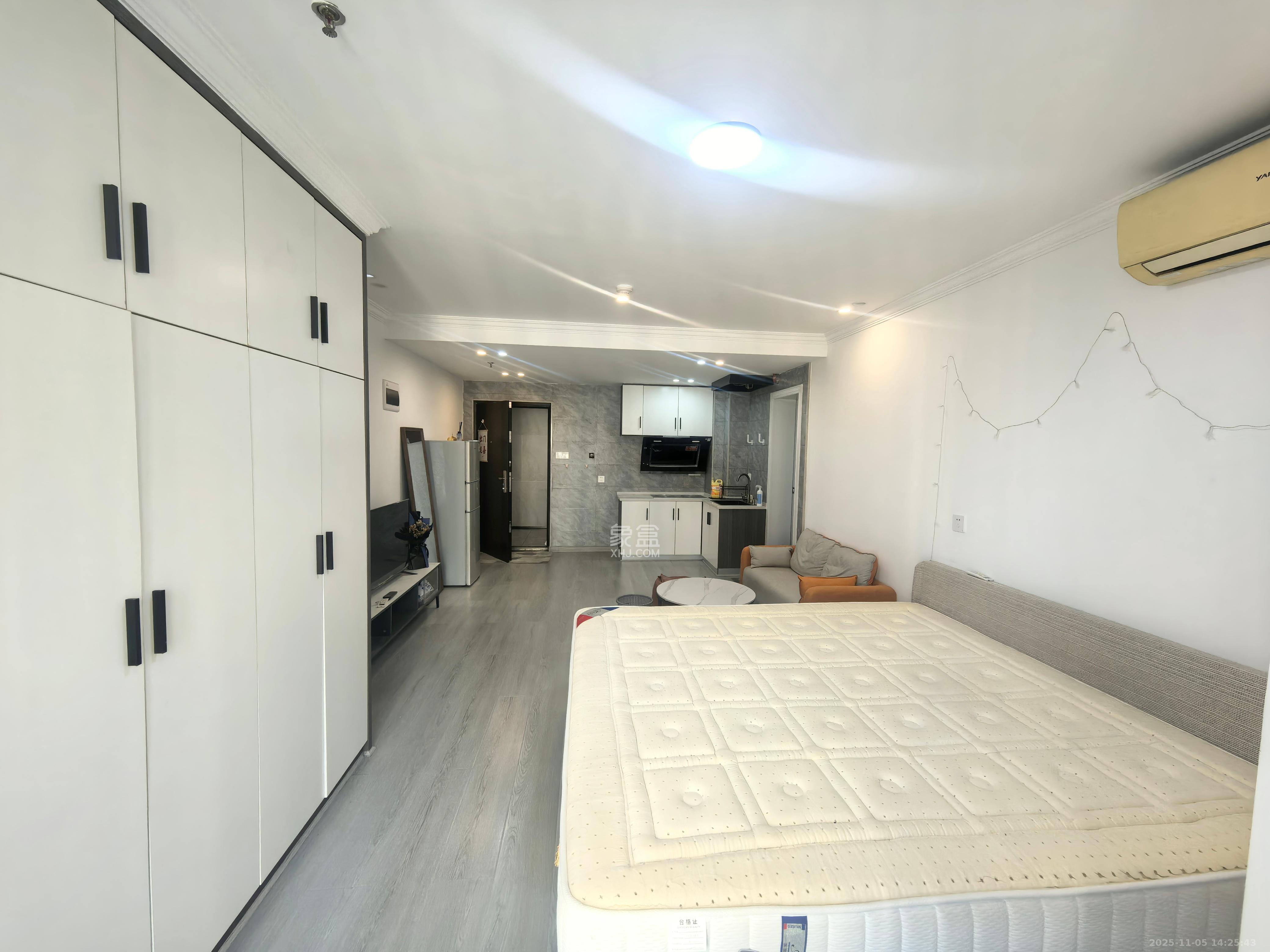 潇湘奥林匹克花园 1室1厅1卫 1600.0元/月 潇湘奥林匹克花园 1室1厅1卫 1600.0元/月室内图