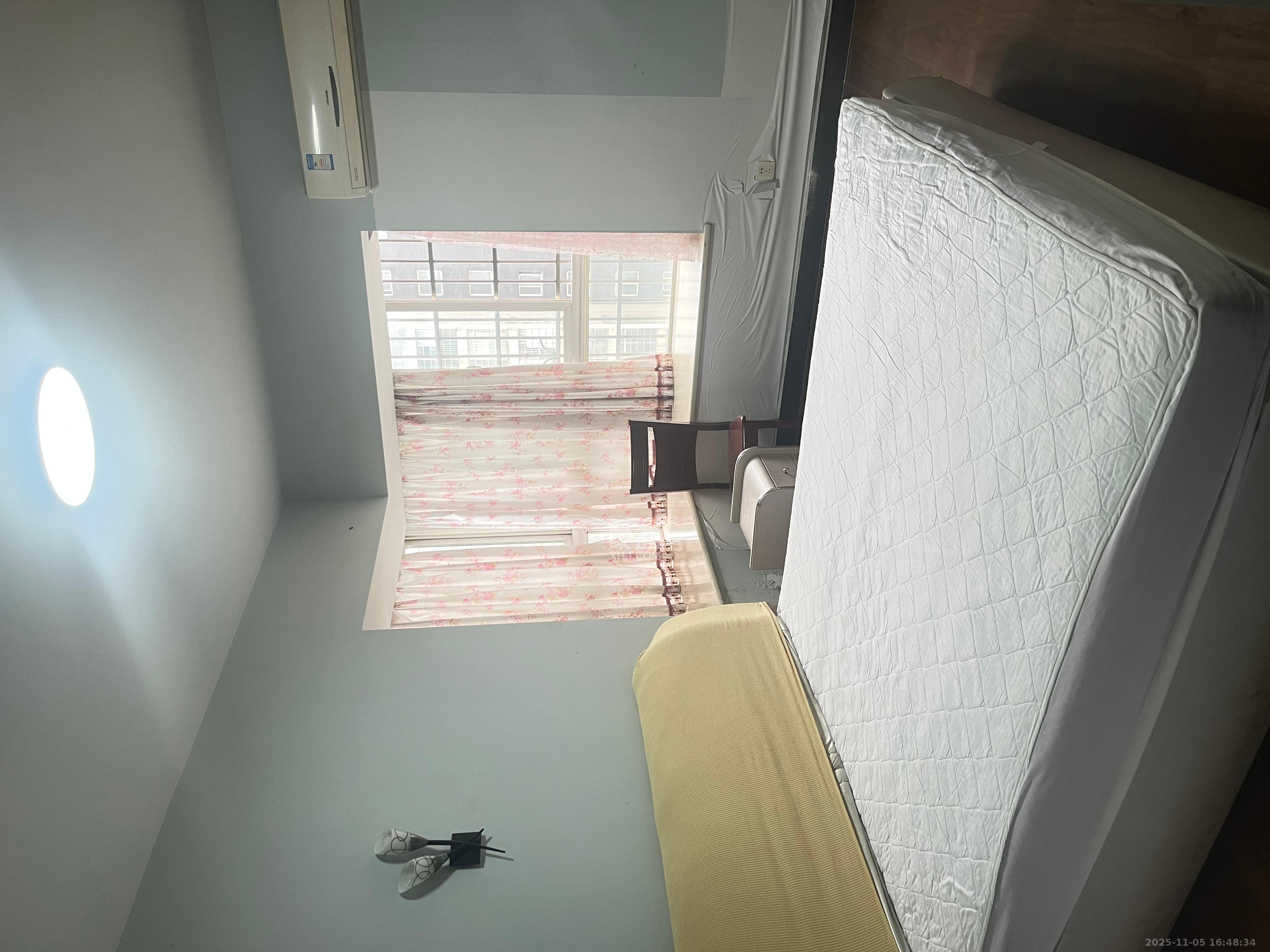 增辉凯旋帝景  4室2厅2卫    2500.0元/月室内图