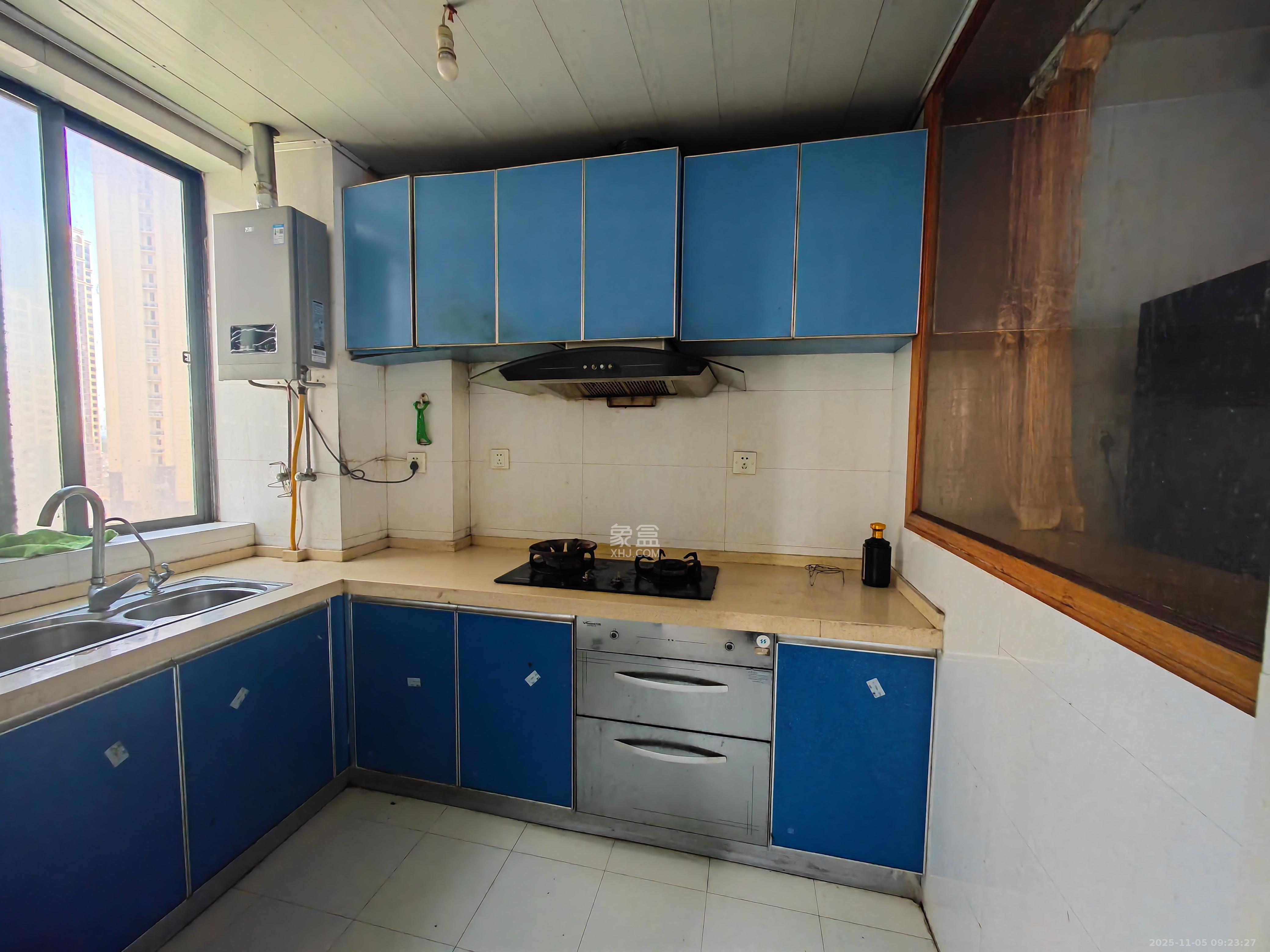 圆梦完美生活 2室2厅1卫 1500.0元/月 圆梦完美生活 2室2厅1卫 1500.0元/月室内图