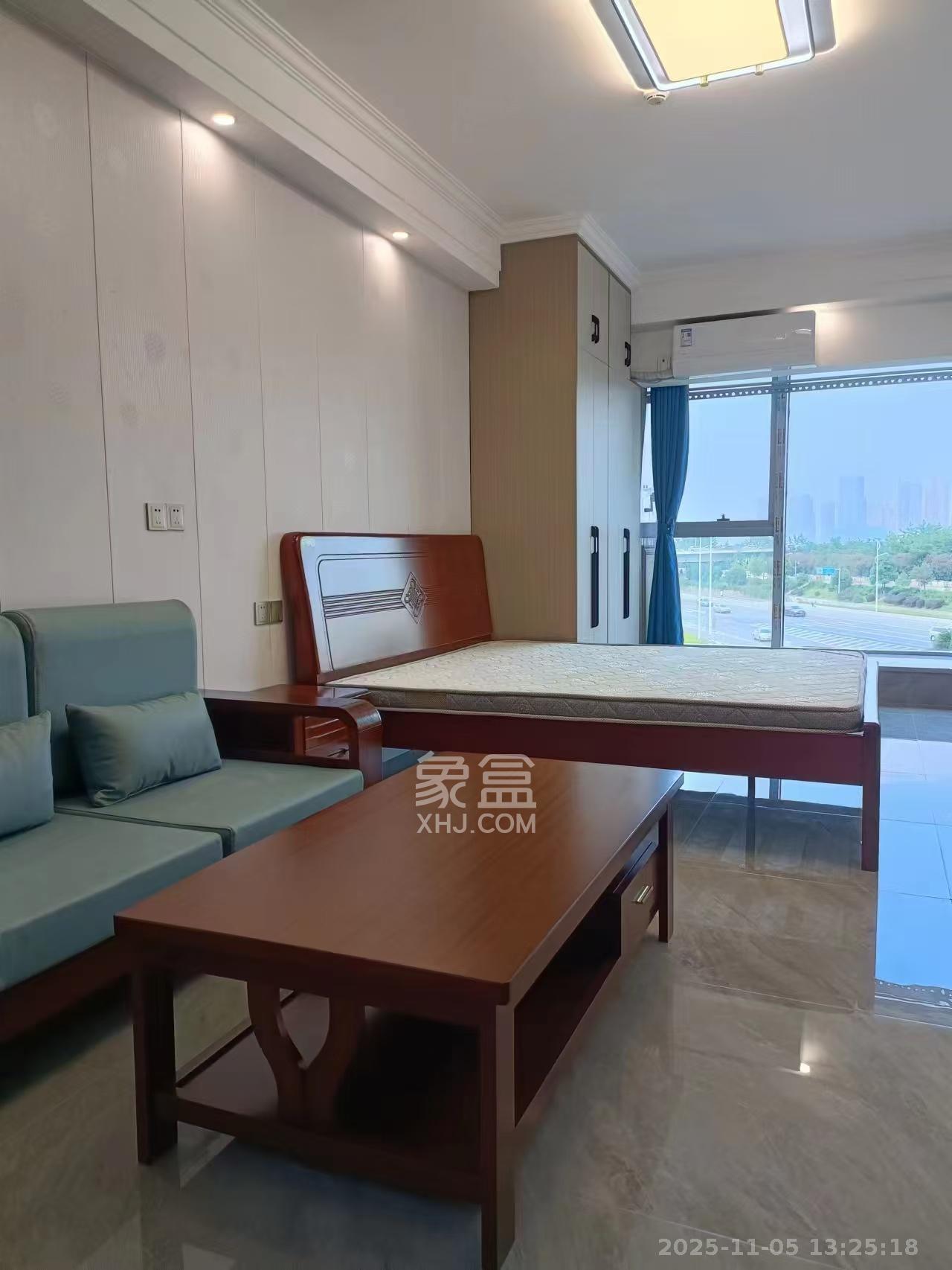 兰亭湾畔  1室1厅1卫    1800.0元/月