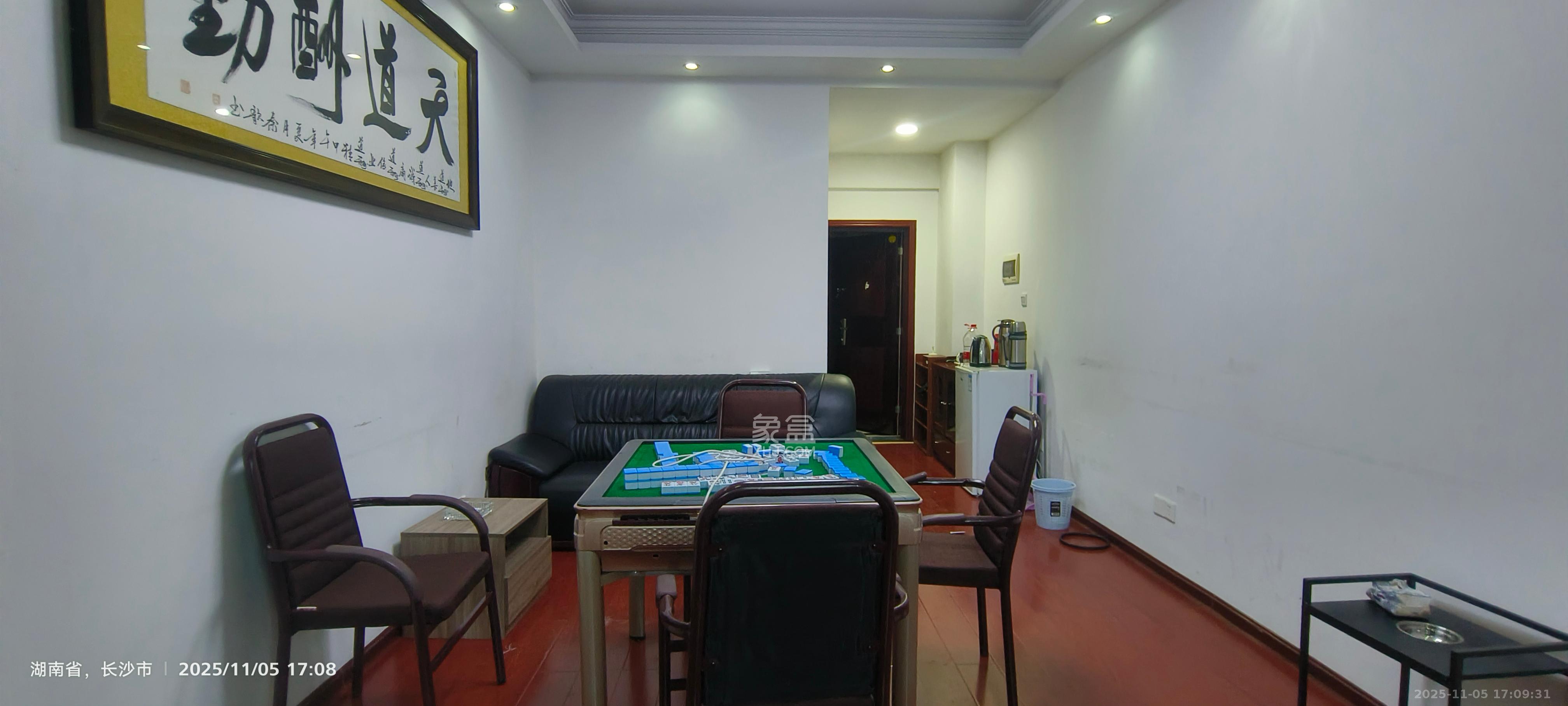 水岸世景  1室1厅1卫    800.0元/月室内图