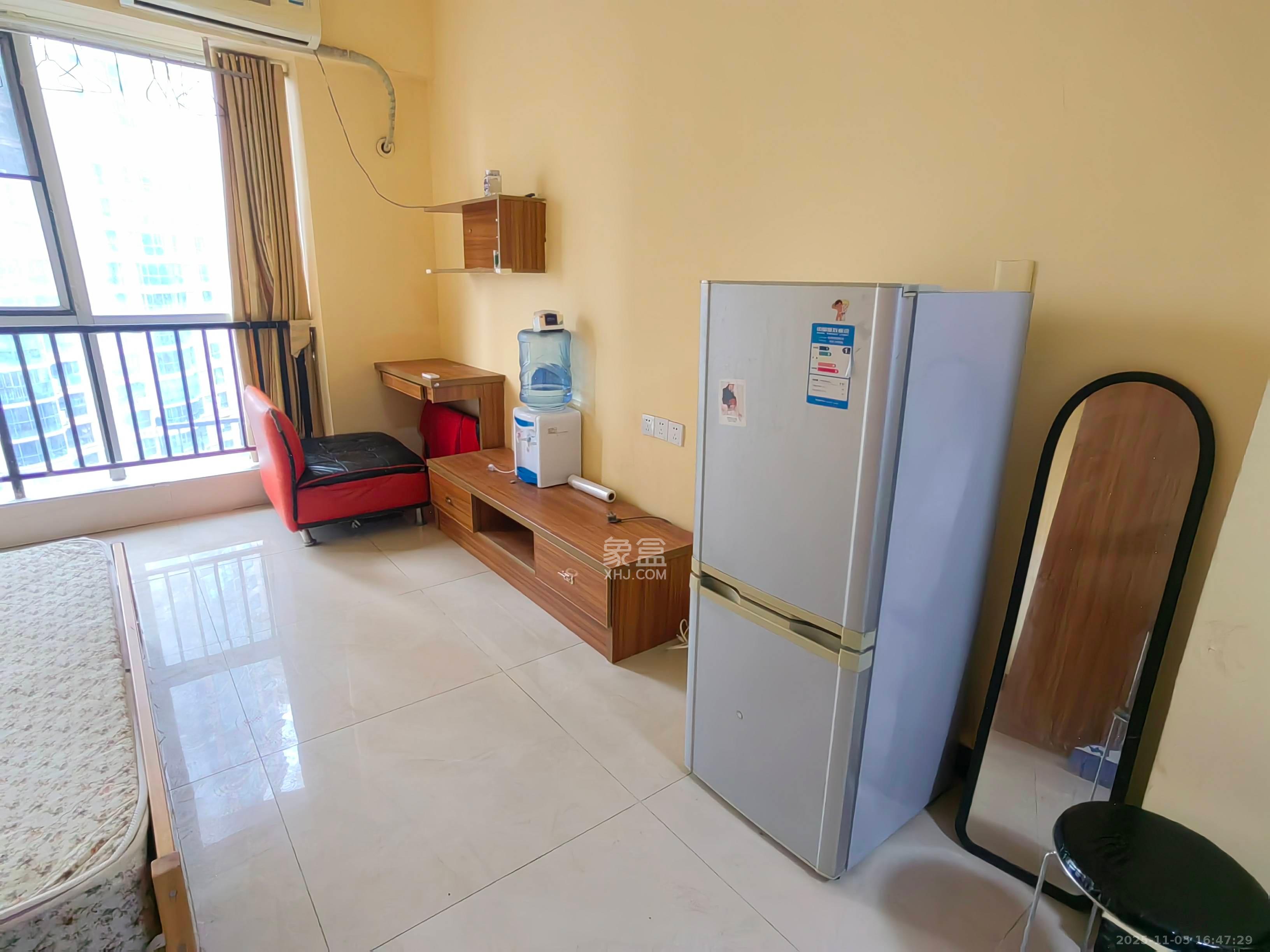 融圣国际 1室1厅1卫 1700.0元/月 融圣国际 1室1厅1卫 1700.0元/月室内图