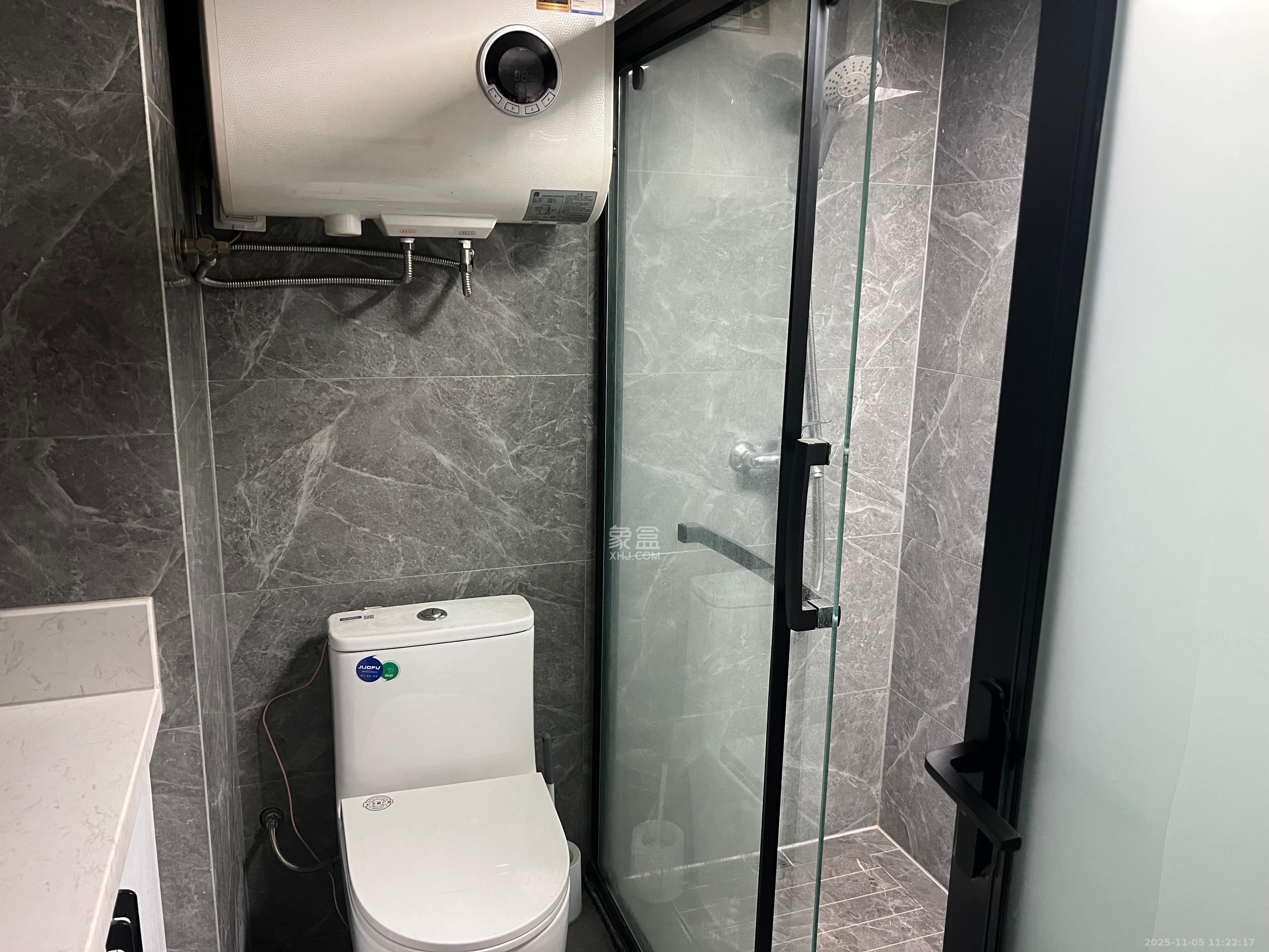 梅溪湖金茂湾 2室2厅1卫 2000.0元/月 梅溪湖金茂湾 2室2厅1卫 2000.0元/月室内图