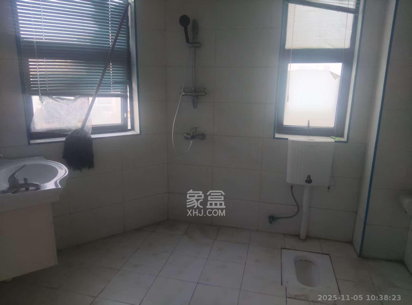 长沙欧洲城  3室2厅1卫    2700.0元/月室内图