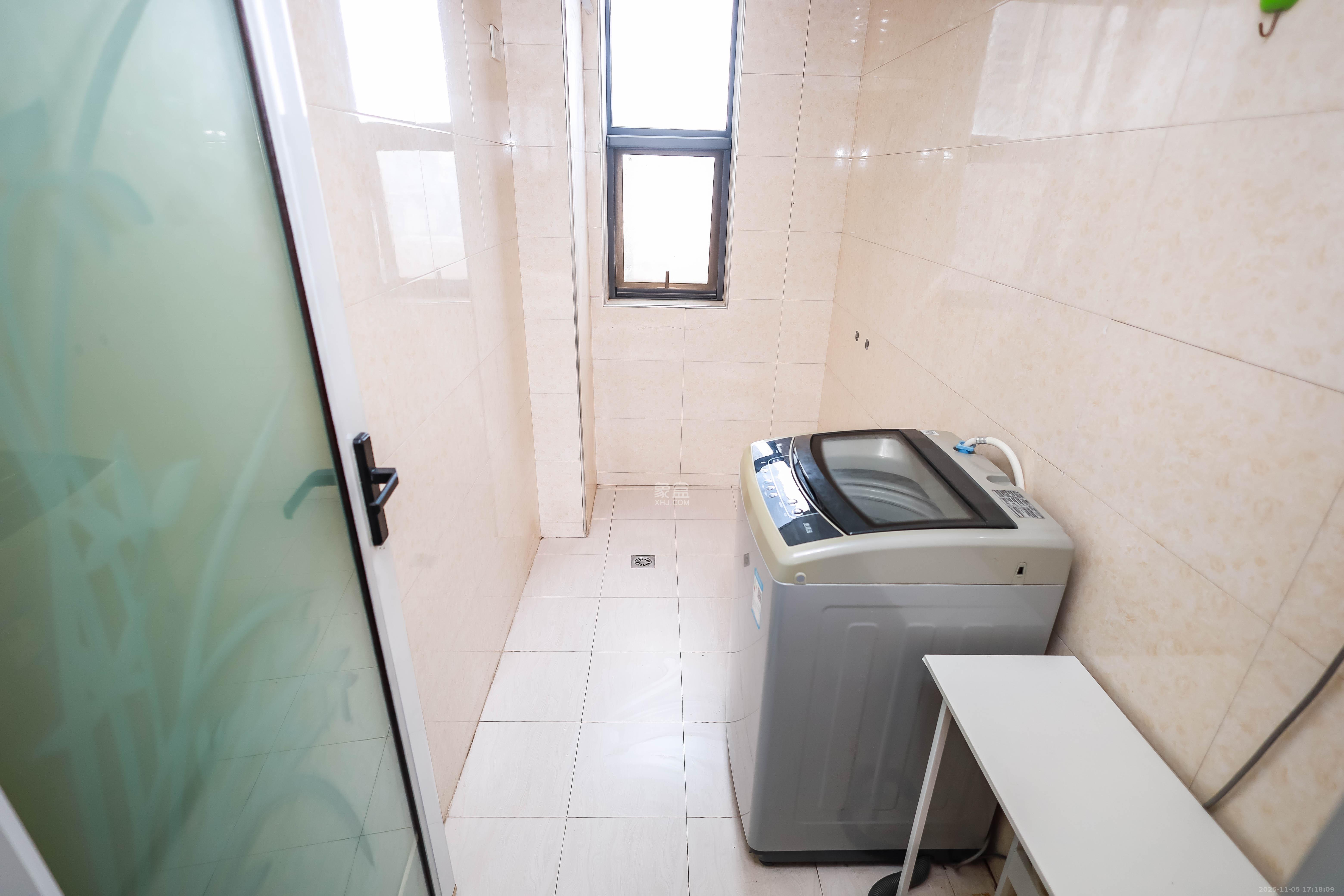 莱茵城 1室2厅1卫 88.0万 莱茵城 1室2厅1卫 88.0万卫生间