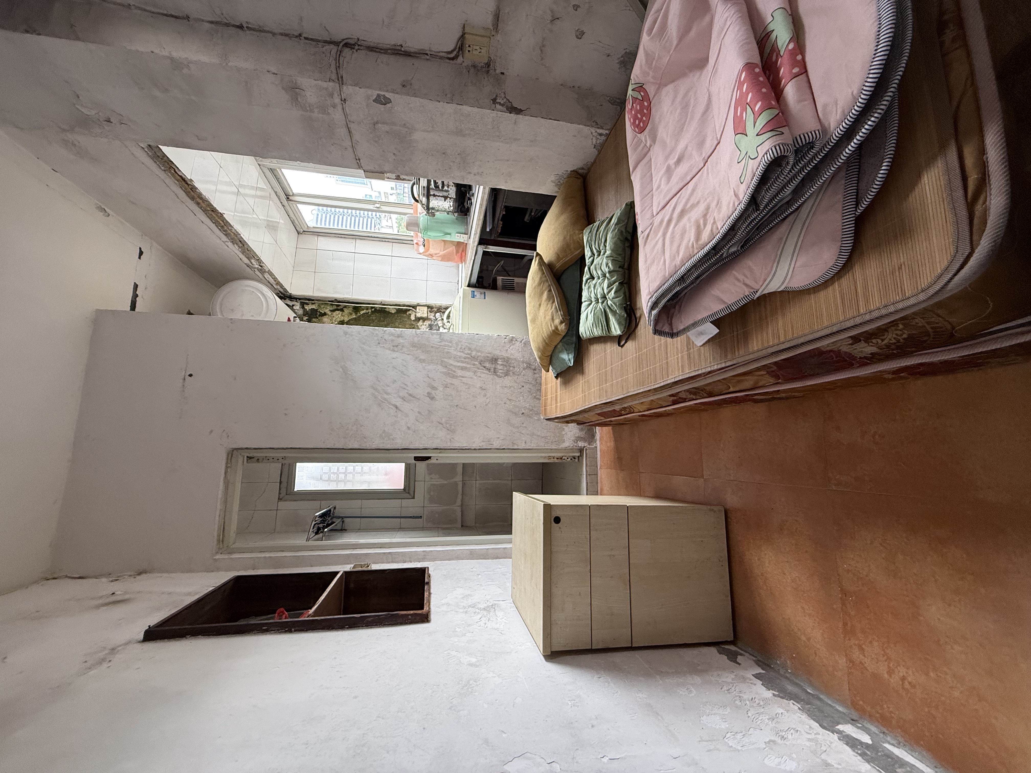 人民新村  1室0厅1卫    300.0元/月户型图