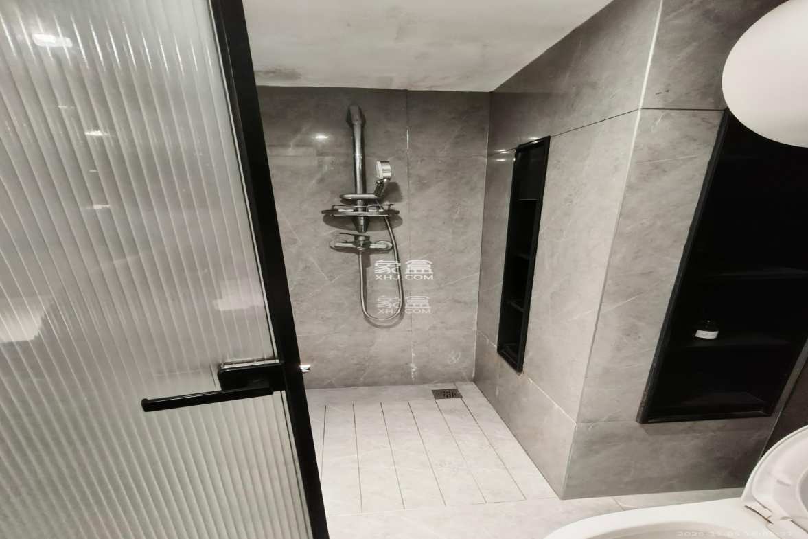 龙湖新壹城 1室1厅1卫 1600.0元/月 龙湖新壹城 1室1厅1卫 1600.0元/月室内图