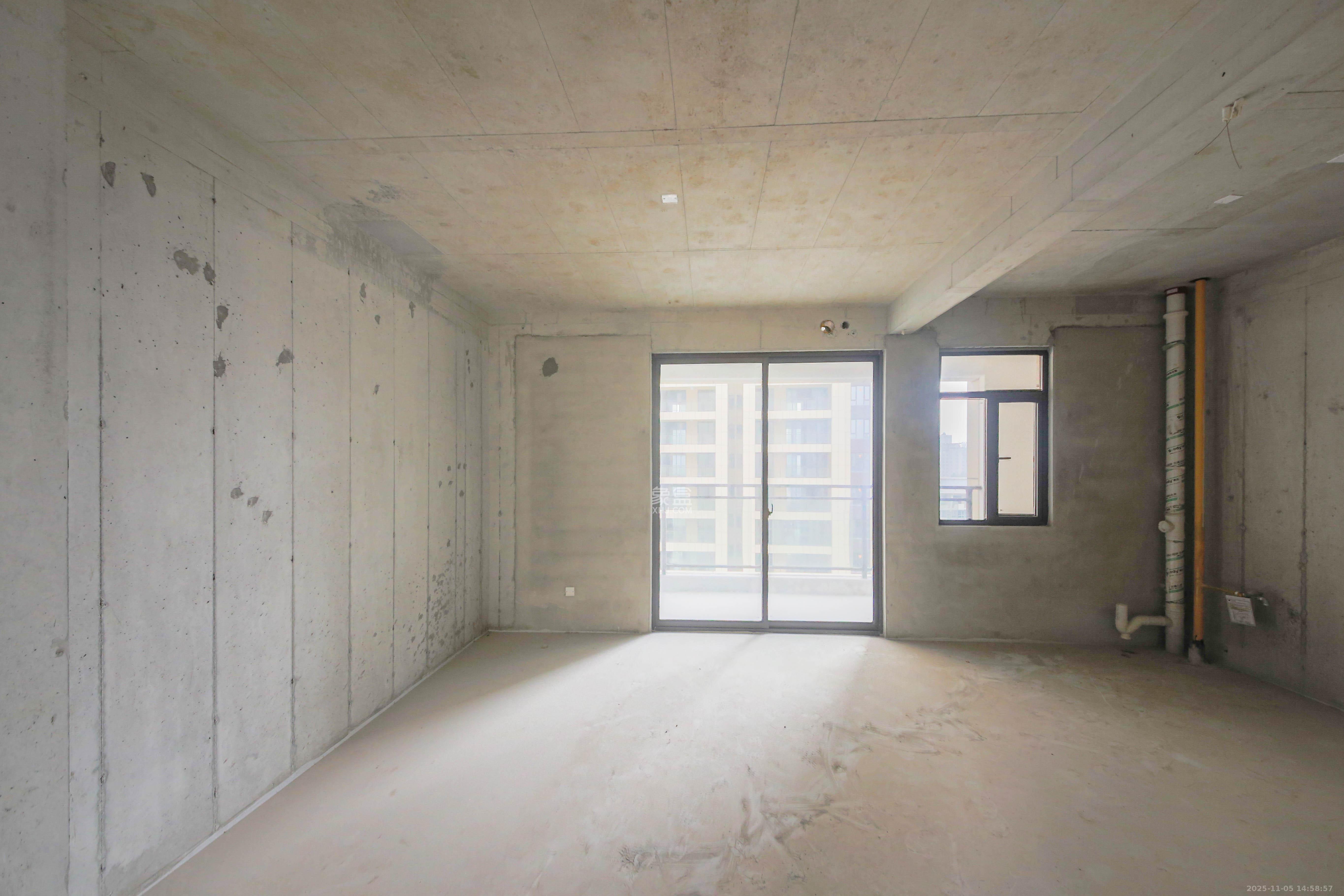 兴铁湘府和园 4室2厅2卫 3800.0元/月 兴铁湘府和园 4室2厅2卫 3800.0元/月室内图