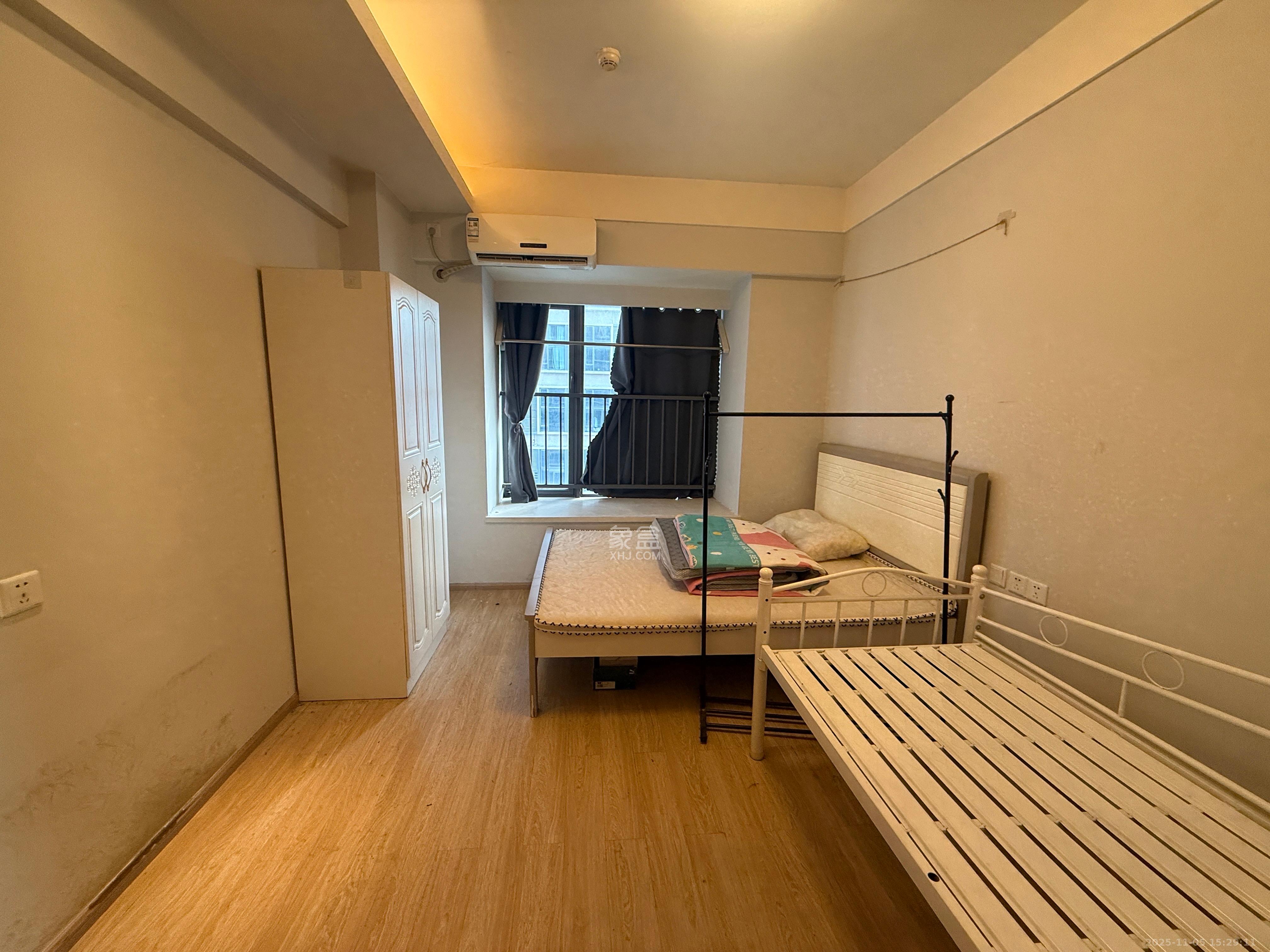 佳兆业云顶都汇 1室0厅0卫 1500.0元/月 佳兆业云顶都汇 1室0厅0卫 1500.0元/月室内图