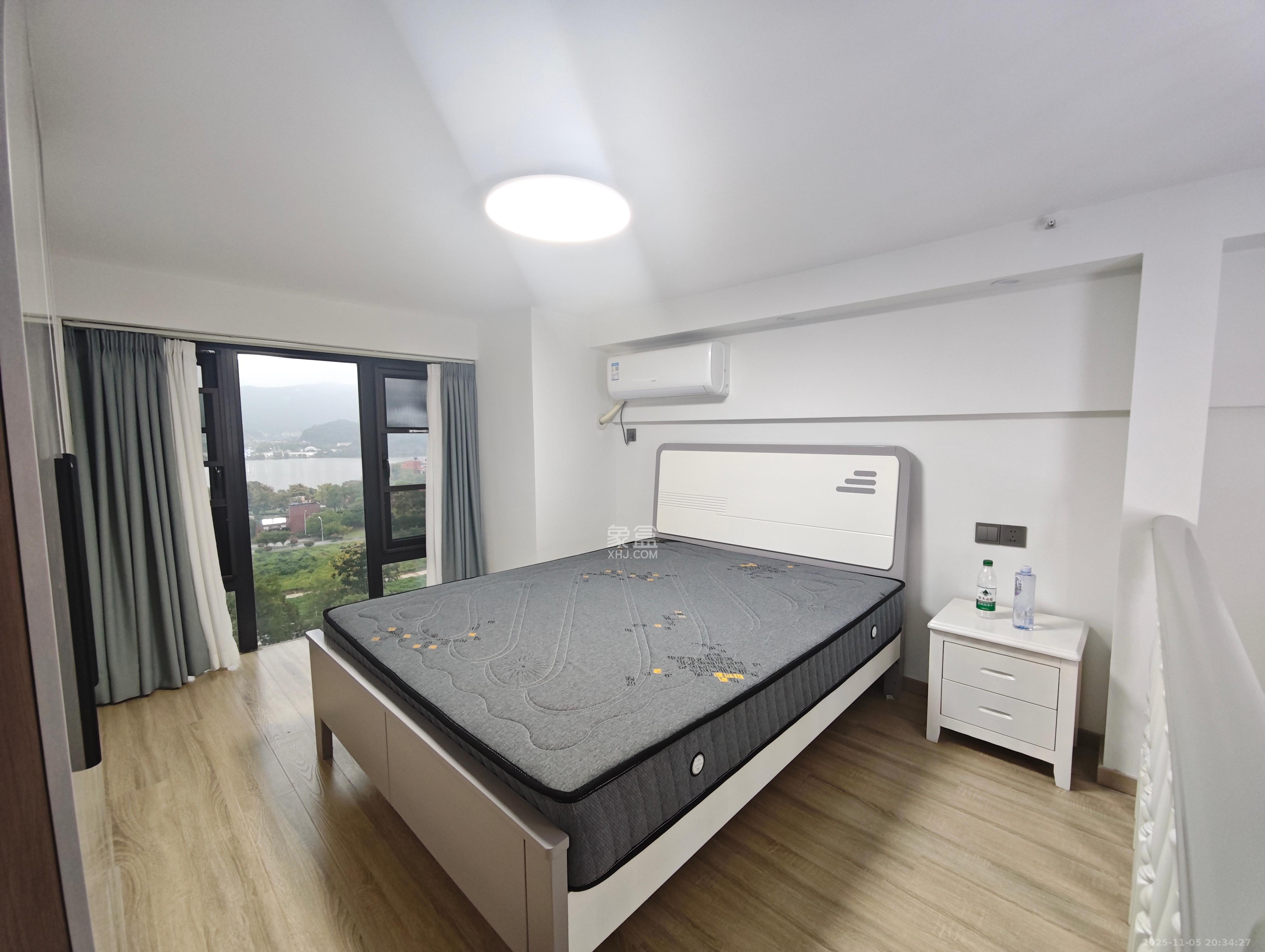 越秀悦湖台  1室0厅0卫    2700.0元/月室内图