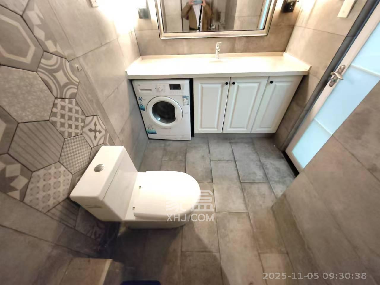 鑫远微中心 1室1厅1卫 1300.0元/月 鑫远微中心 1室1厅1卫 1300.0元/月室内图