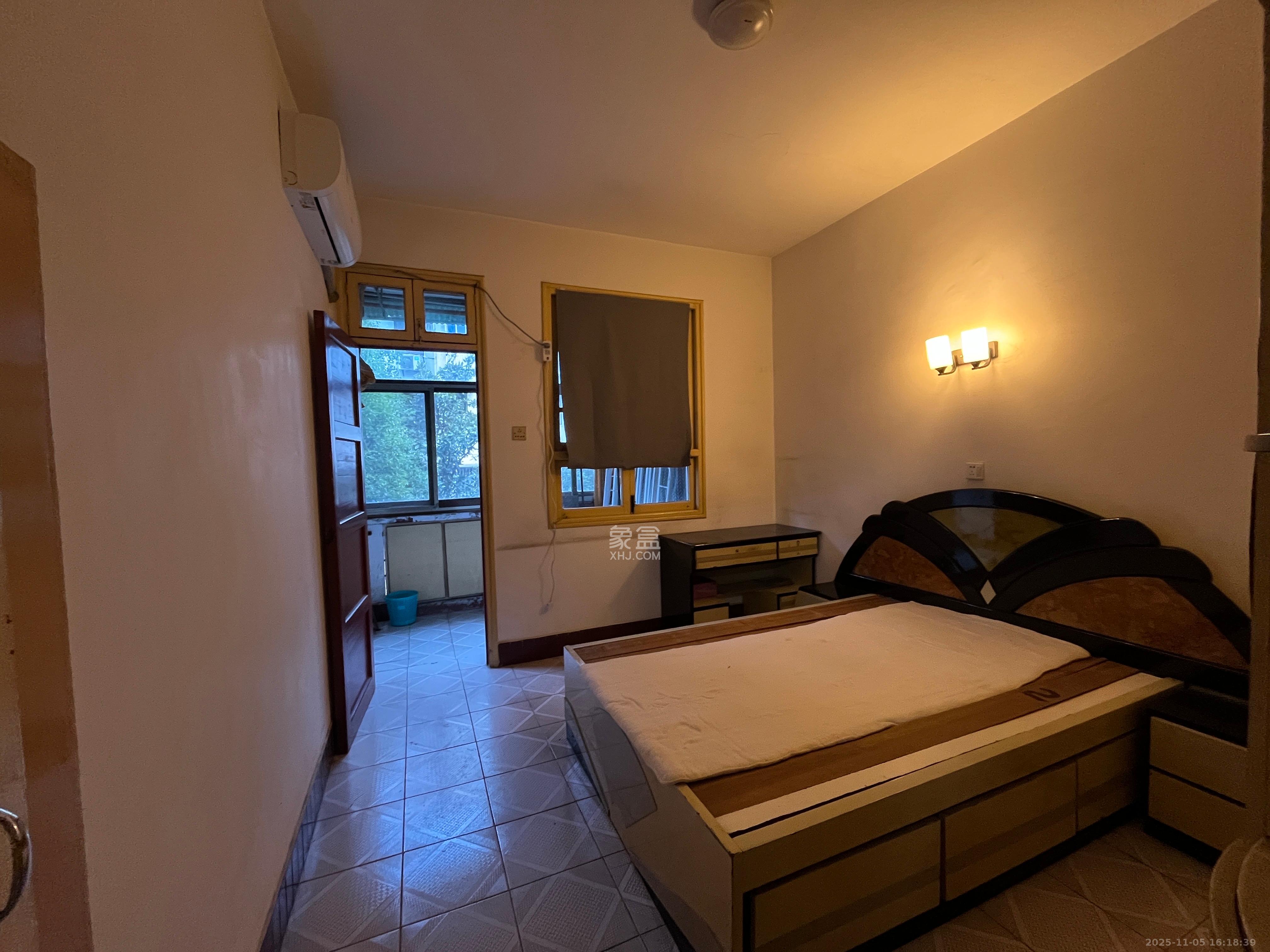 长重机械厂宿舍  2室1厅1卫    1200.0元/月室内图