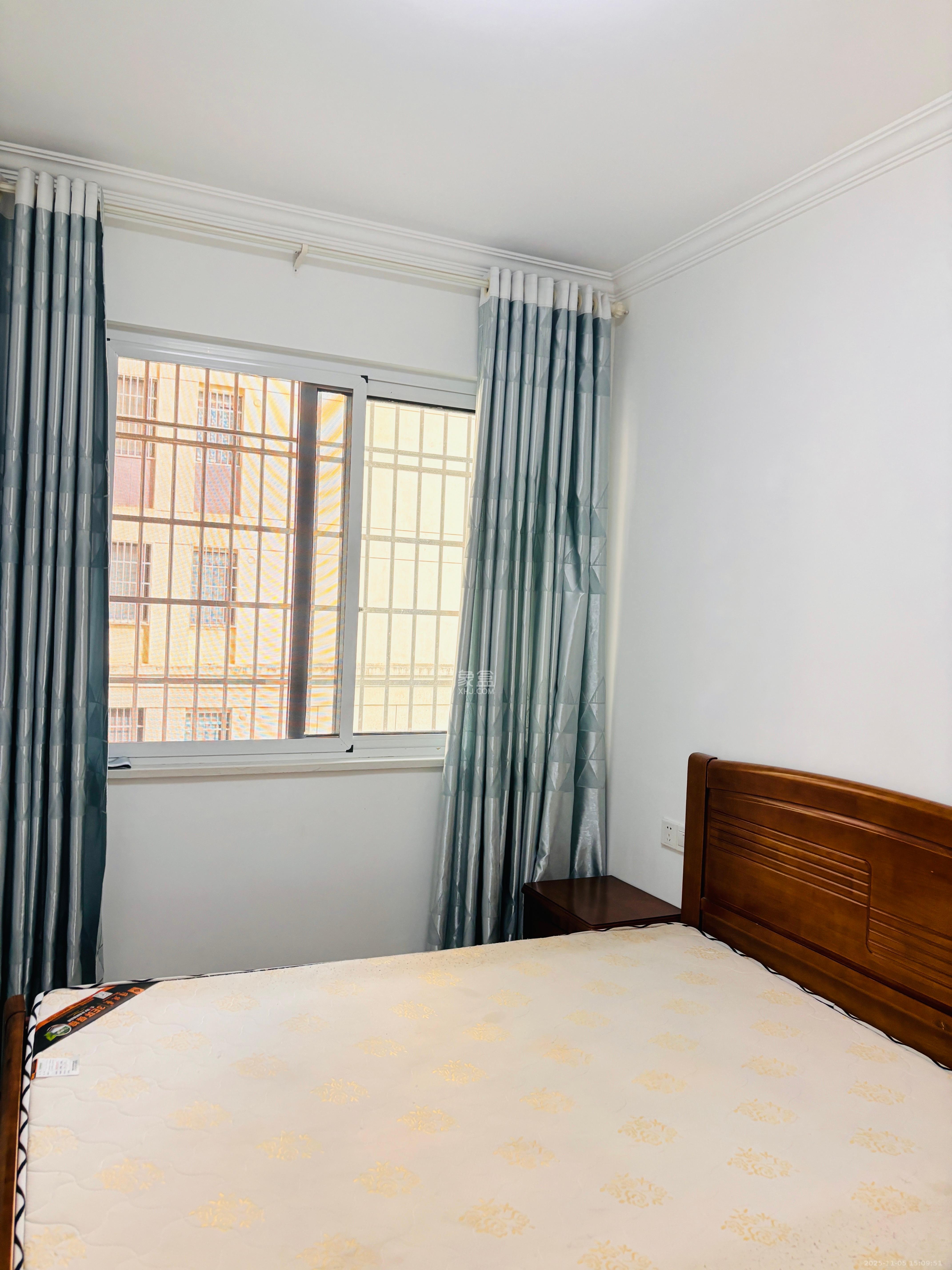 和康园小区 1室1厅1卫 1300.0元/月 和康园小区 1室1厅1卫 1300.0元/月室内图