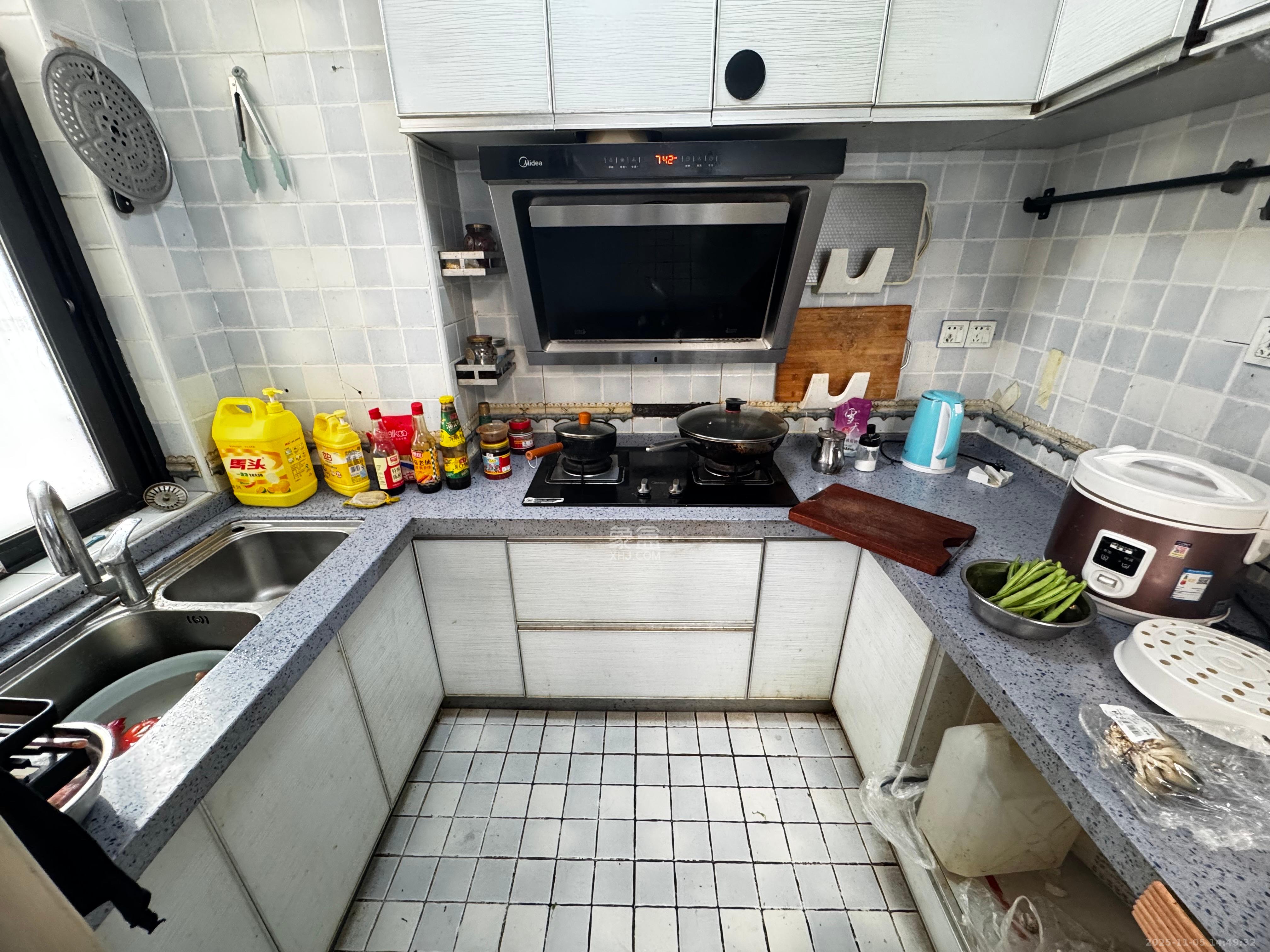 高鑫麓城 2室2厅1卫 2500.0元/月 高鑫麓城 2室2厅1卫 2500.0元/月室内图