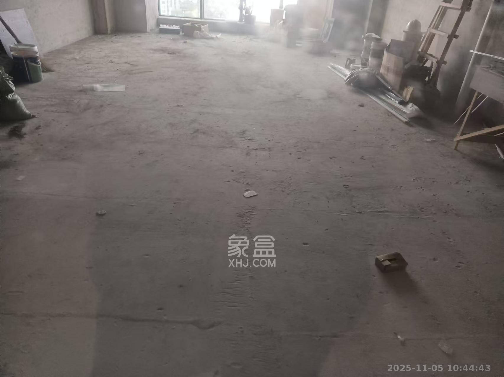 恒大金融广场   90.0㎡      3900.0元/月室内图