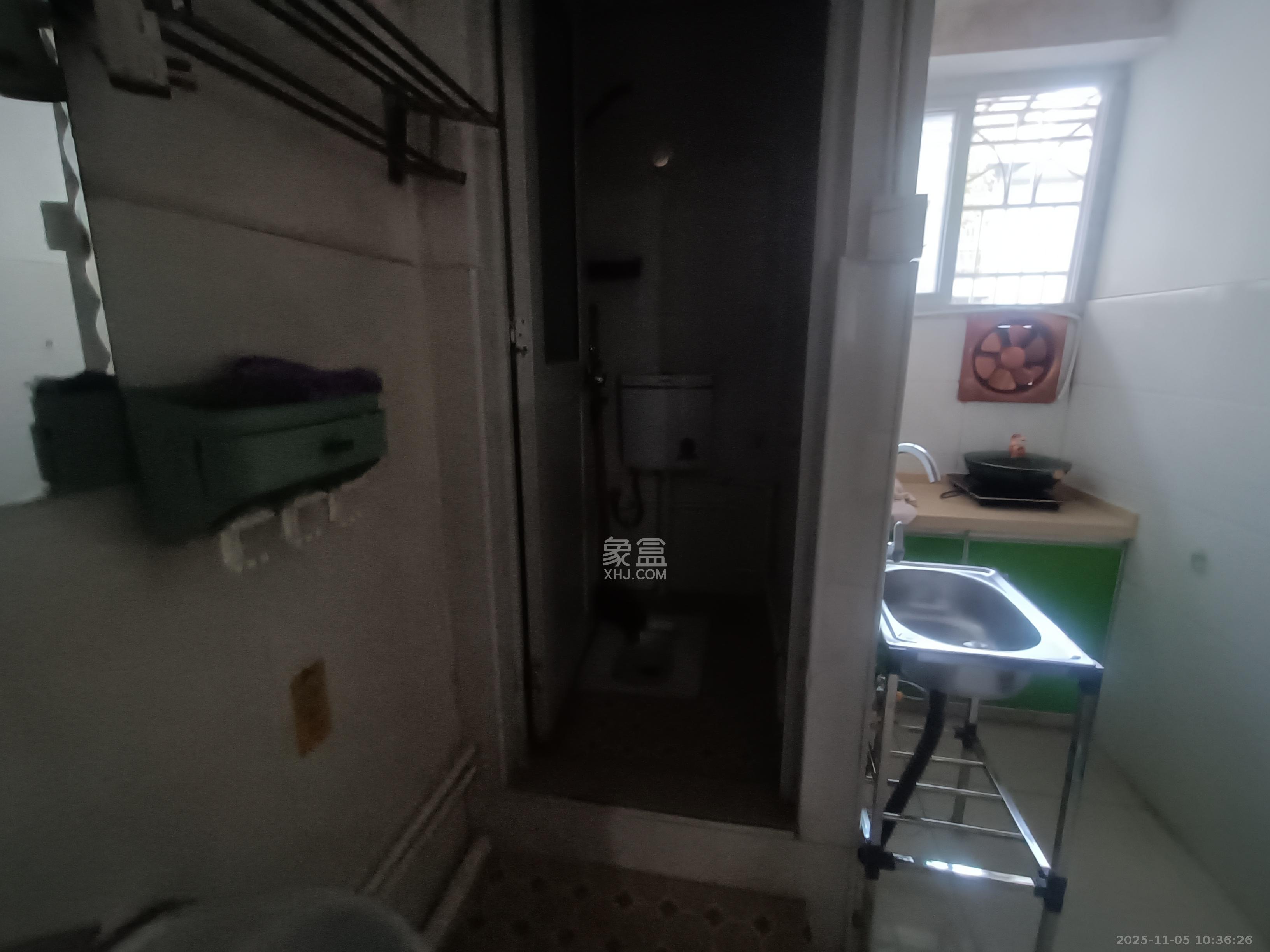 高桥粮油市场（高桥一号小区）  1室0厅0卫    800.0元/月