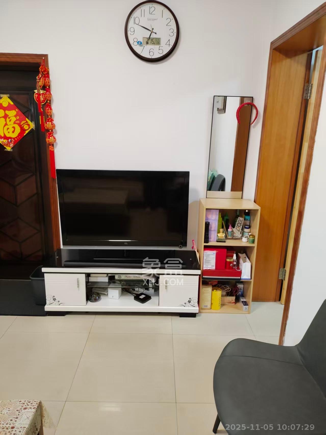 茶园坡社区(原王家冲社区) 2室1厅1卫 1300.0元/月 茶园坡社区(原王家冲社区) 2室1厅1卫 1300.0元/月室内图