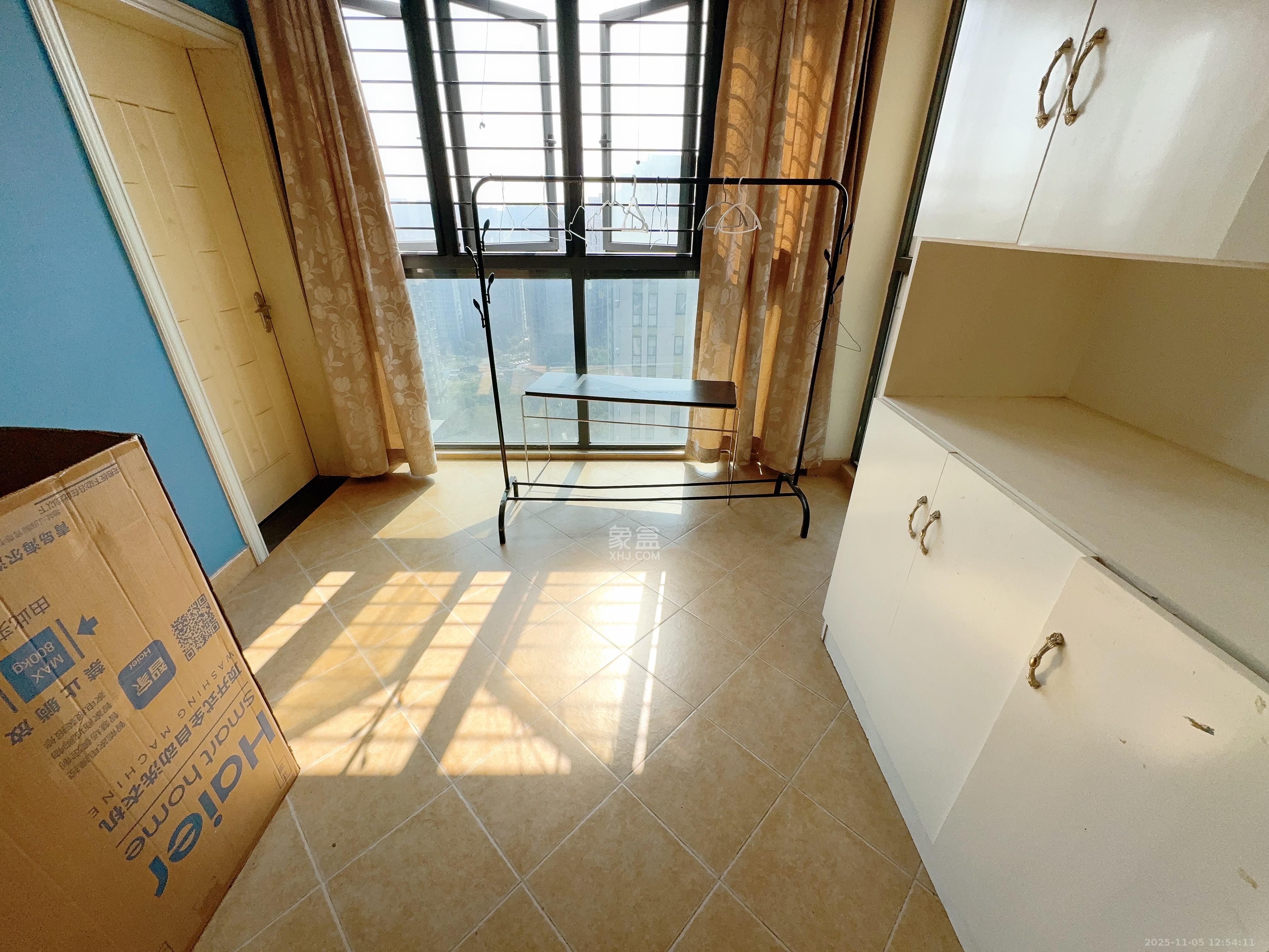 博林金谷 1室2厅1卫 3000.0元/月 博林金谷 1室2厅1卫 3000.0元/月室内图