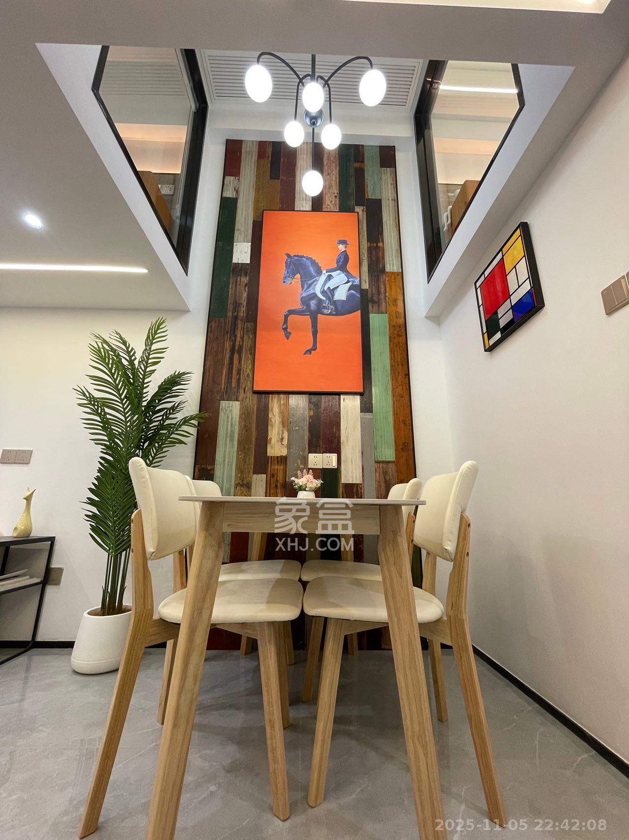 敬天广场  2室1厅1卫    3500.0元/月室内图