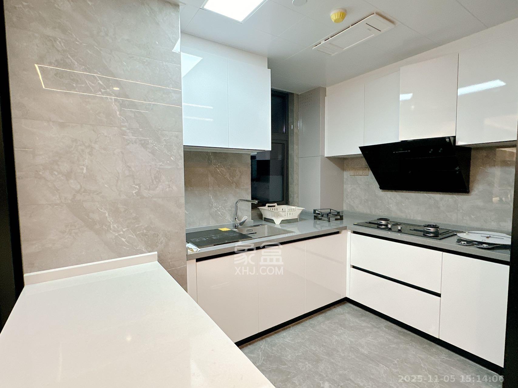 北辰瀚江府 3室2厅2卫 8500.0元/月 北辰瀚江府 3室2厅2卫 8500.0元/月室内图