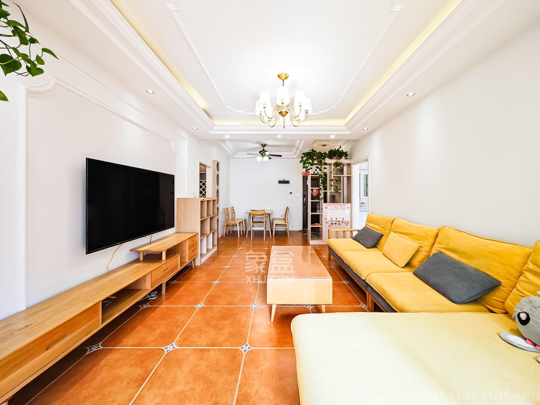 钱隆世家  3室2厅1卫    95.0万