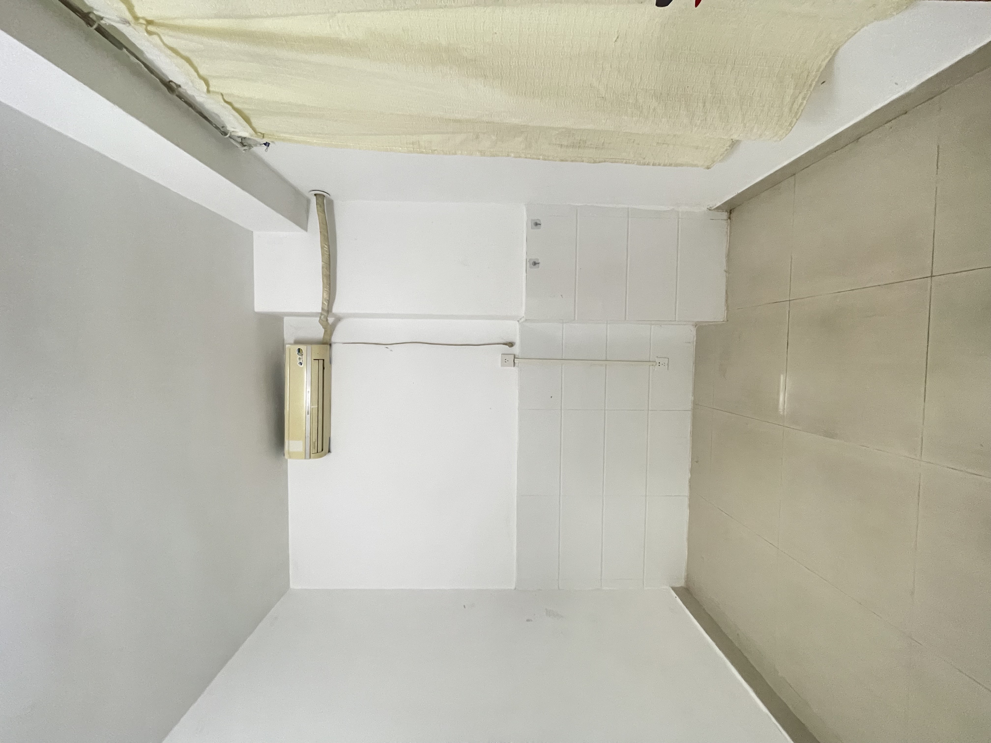 金桃苑  4室2厅1卫    2300.0元/月室内图