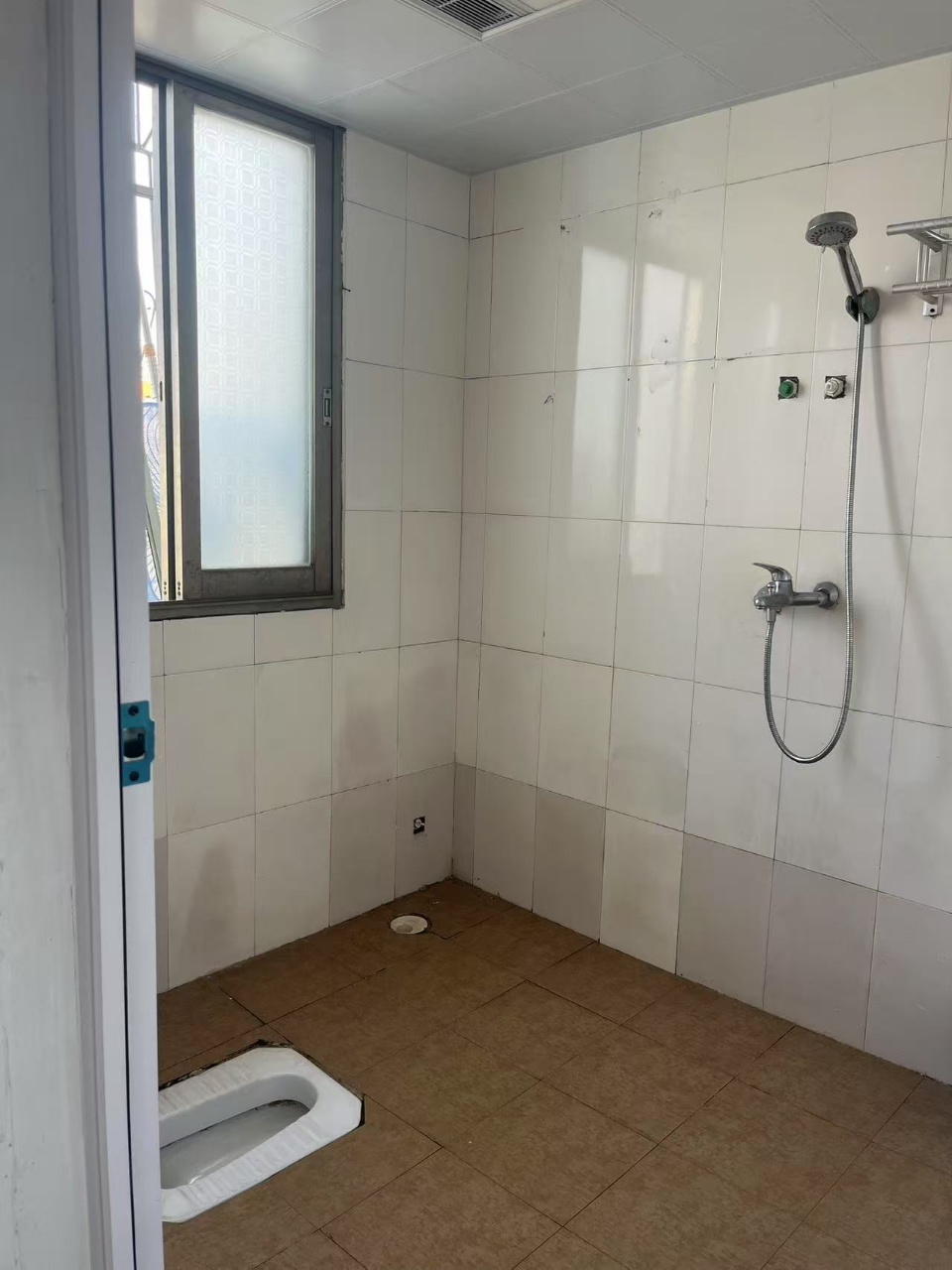 桥南电力局  3室2厅1卫    980.0元/月室内图