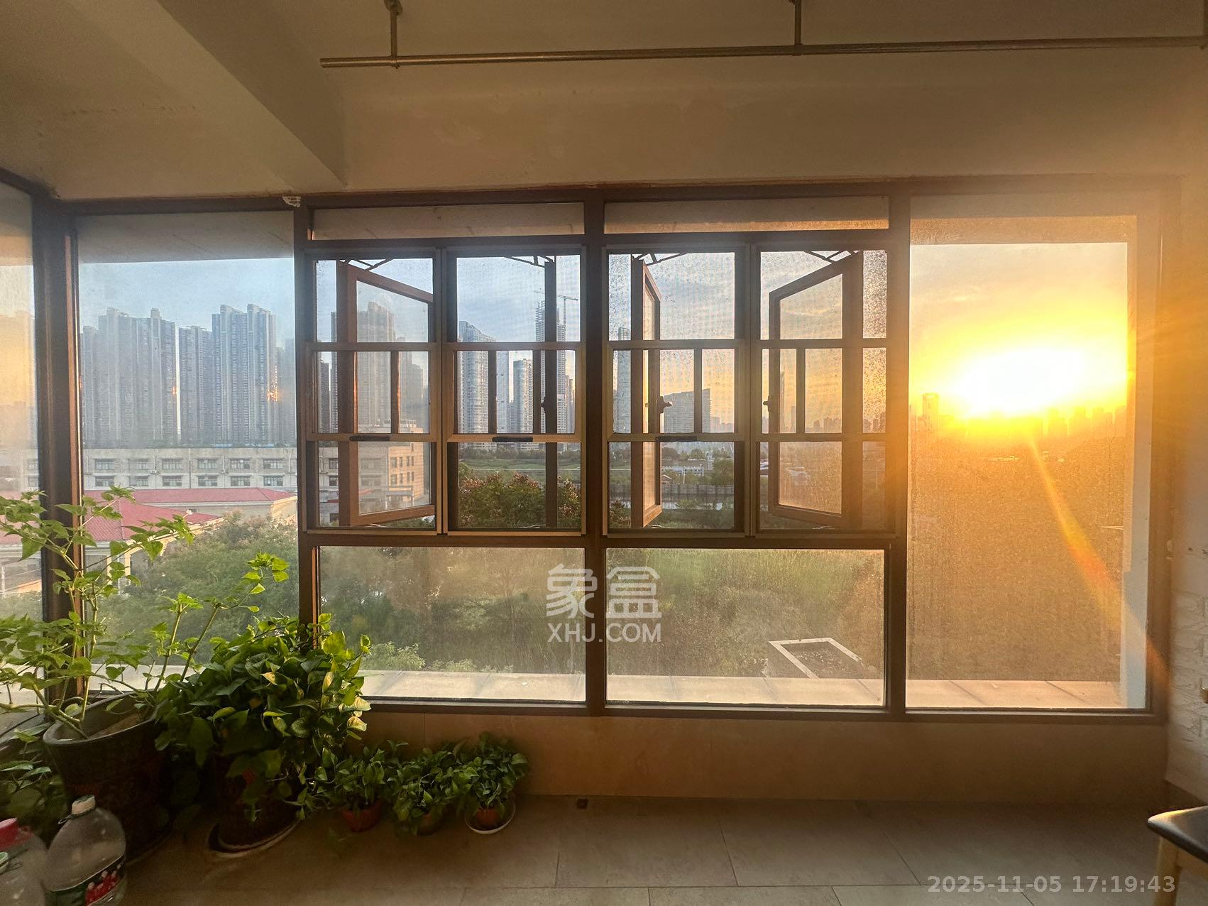 恒大御景半岛湘江苑（恒大御景半岛一期）  2室2厅1卫    2500.0元/月室内图