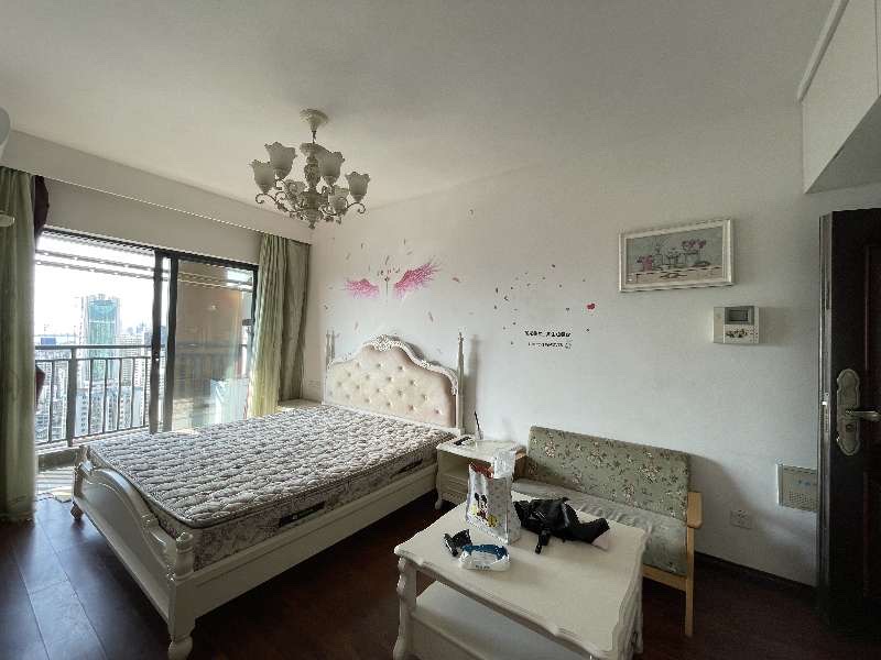 椰岛广场 1室1厅1卫 2100.0元/月 椰岛广场 1室1厅1卫 2100.0元/月室内图