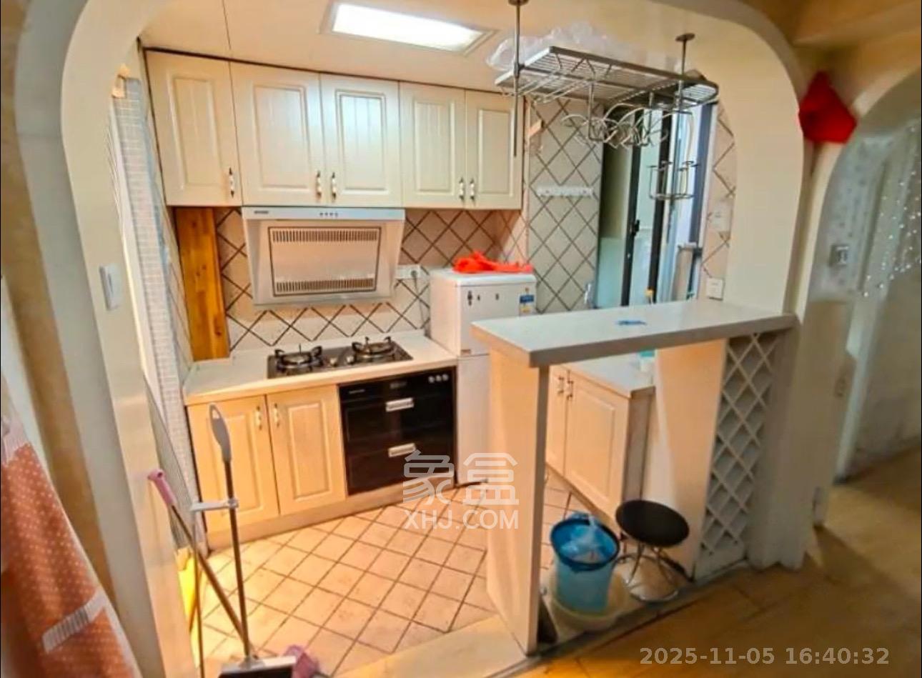 兴威帕克水岸  1室1厅1卫    1500.0元/月室内图