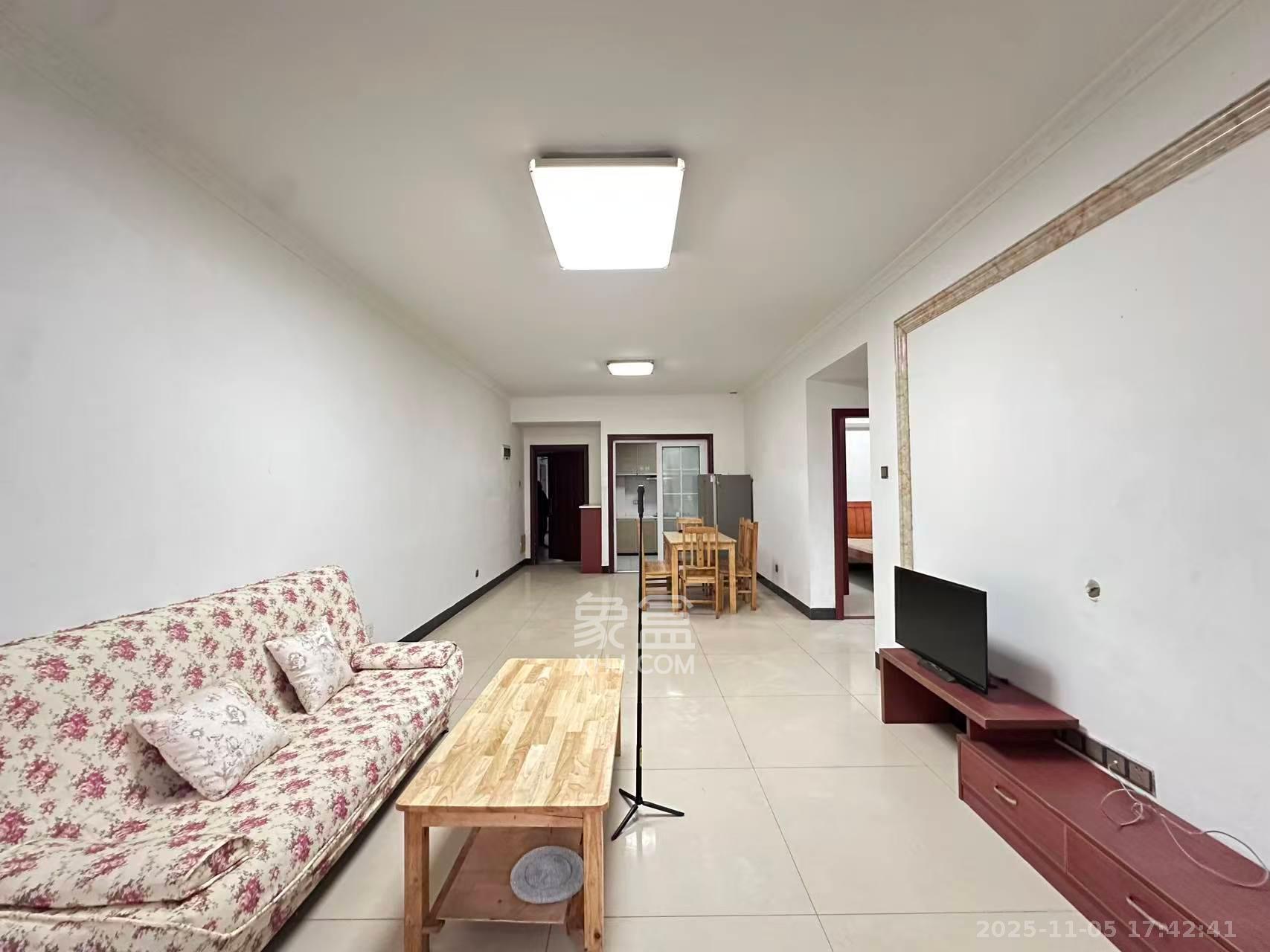 星城新宇黎锦苑  2室2厅1卫    1700.0元/月室内图1