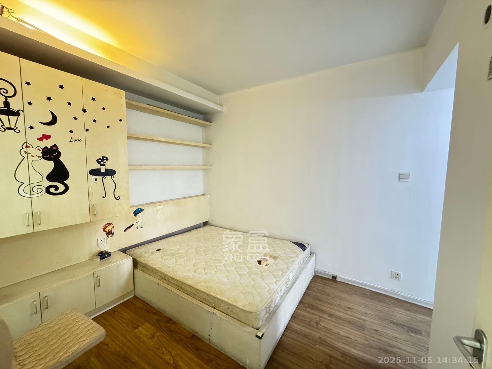 中江国际花城 3室1厅1卫 2700.0元/月 中江国际花城 3室1厅1卫 2700.0元/月室内图